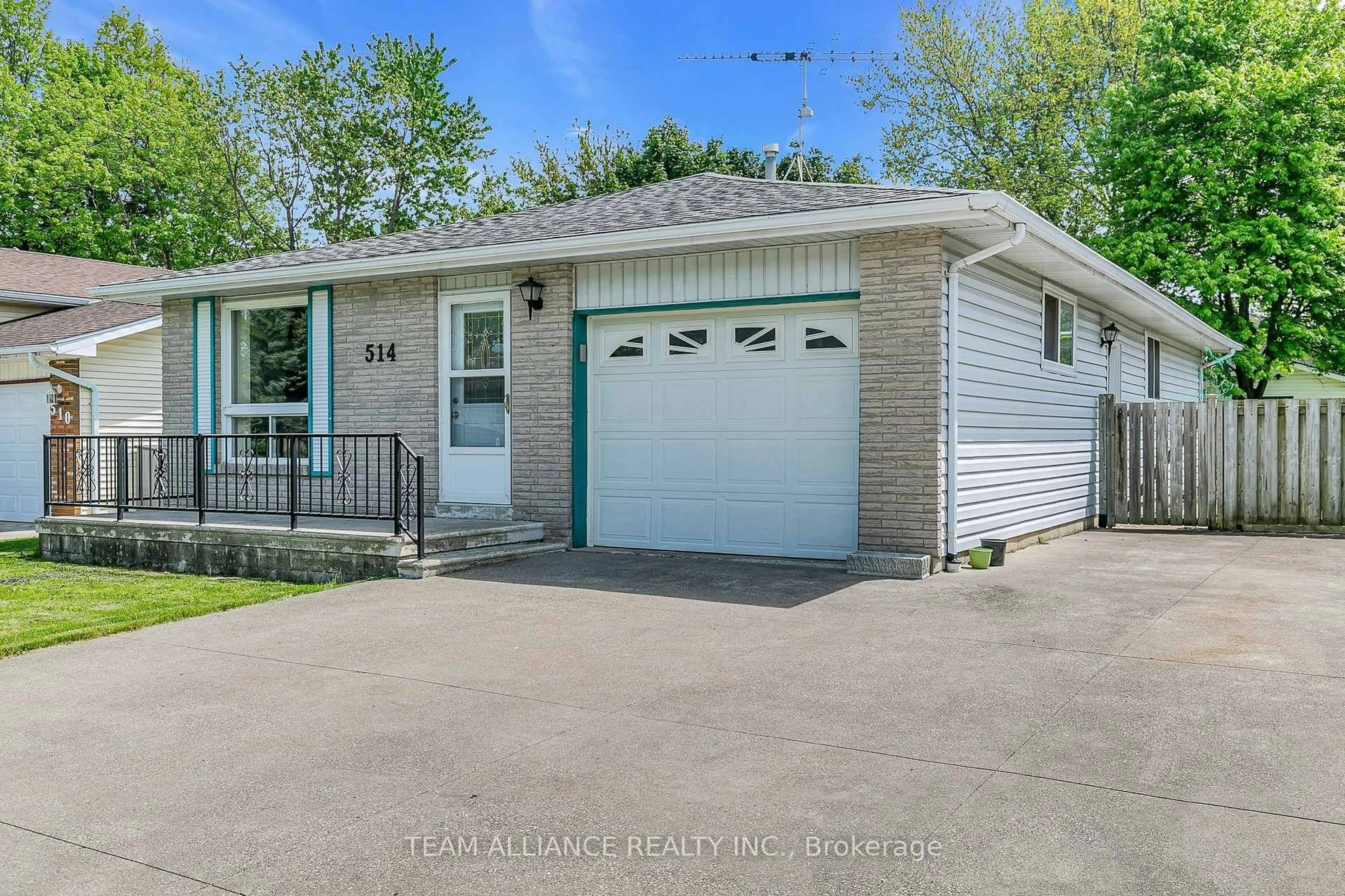 Unknown for 514 Desjardins St, Lakeshore Ontario N0R 1A0