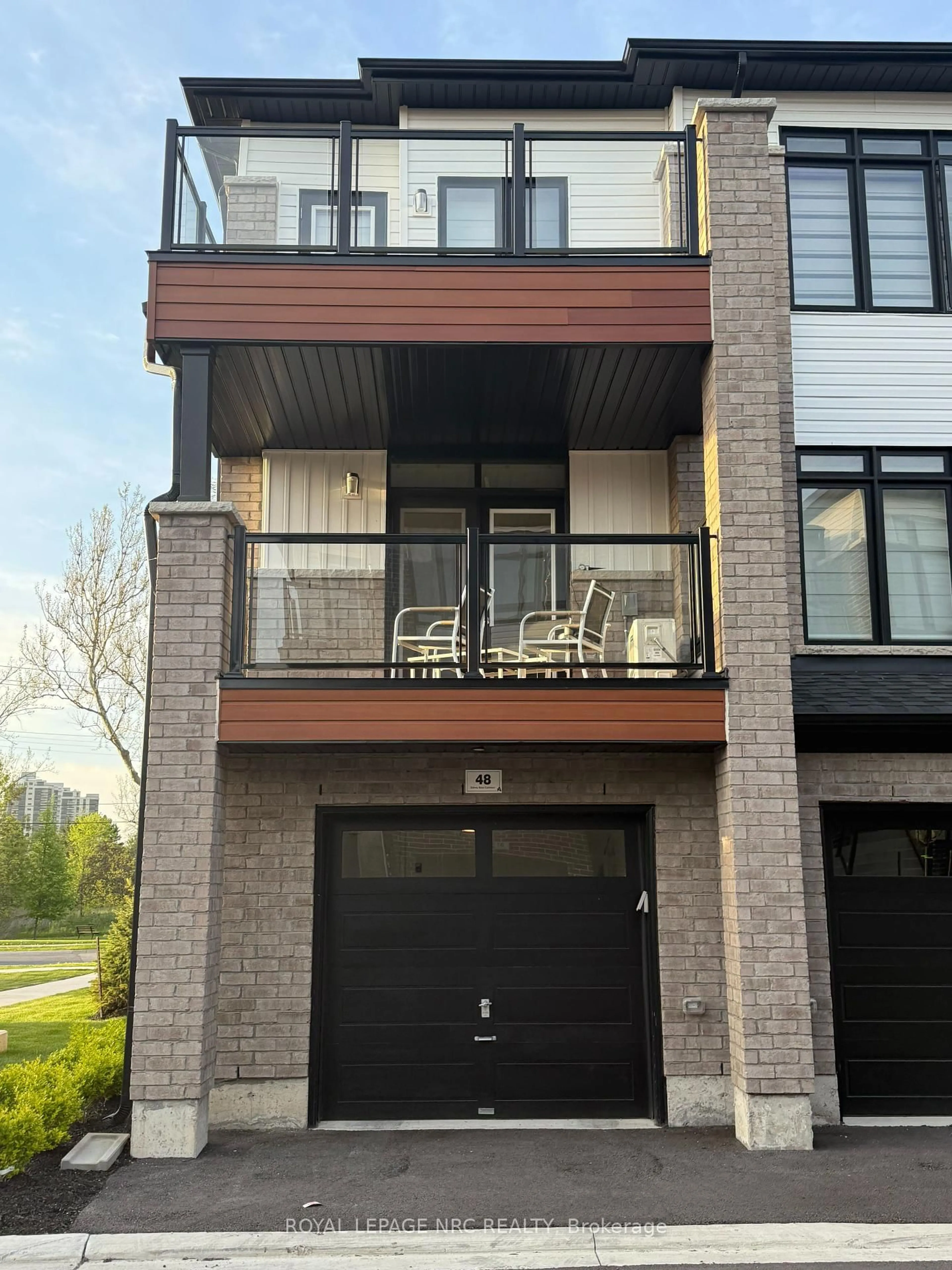 Home with brick exterior material, street for 48 Sidney Rose Common Ave, St. Catharines Ontario L2T 0B3