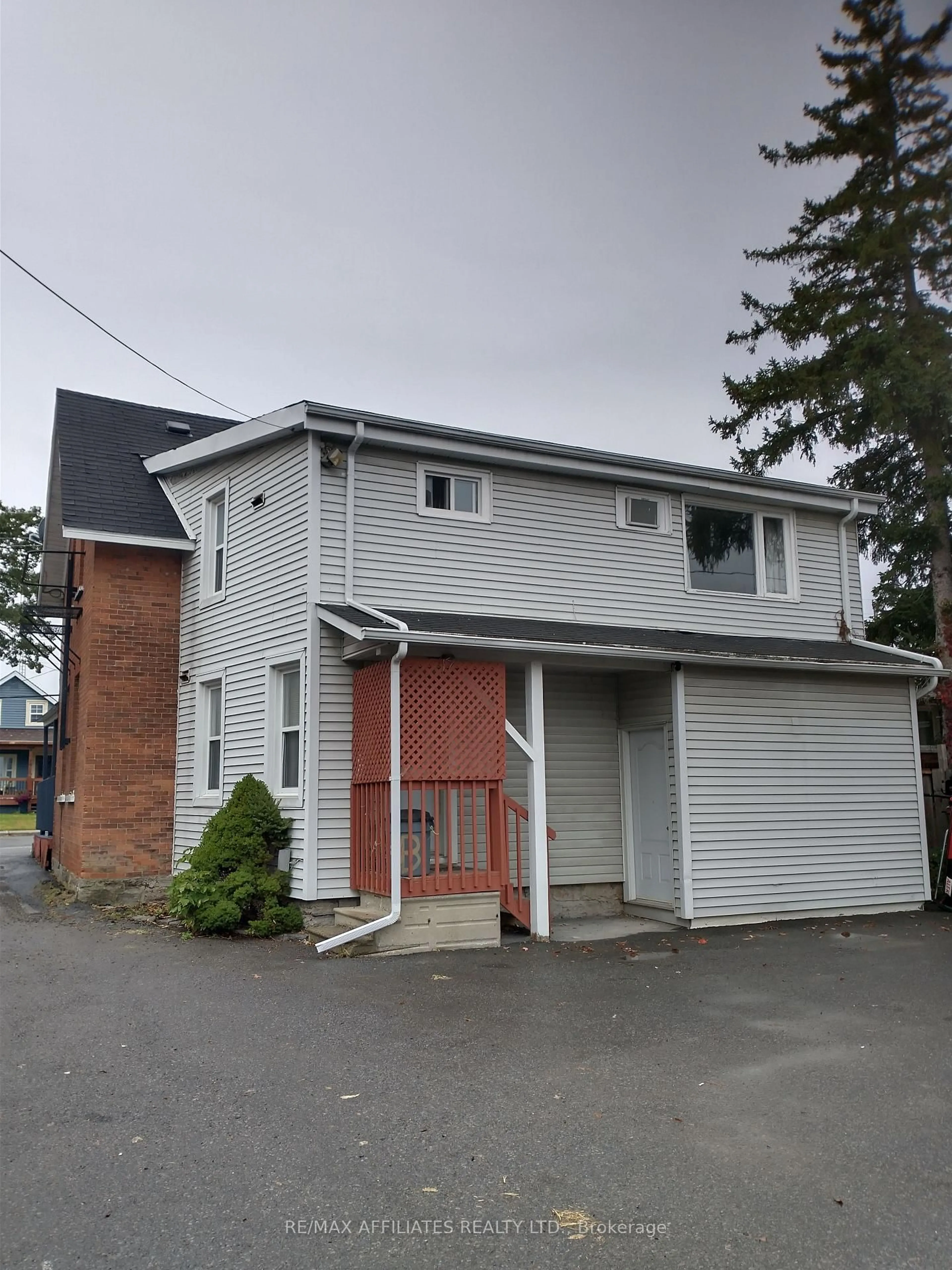A pic from outside/outdoor area/front of a property/back of a property/a pic from drone, street for 71 McGonigal St, Arnprior Ontario K7S 1M2