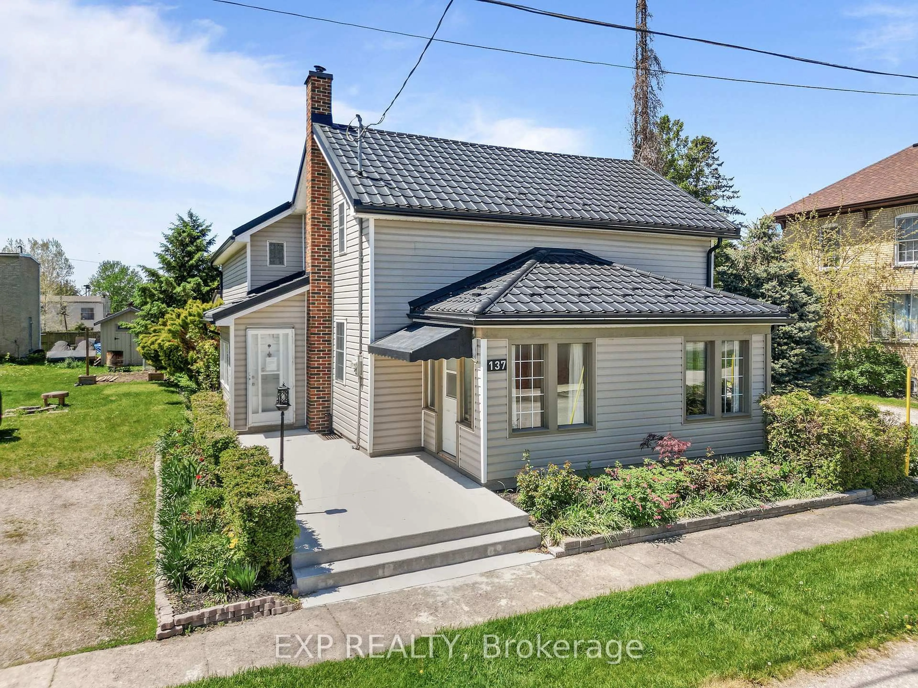 A pic from outside/outdoor area/front of a property/back of a property/a pic from drone, street for 137 FRIED St, Bluewater Ontario N0M 1N0