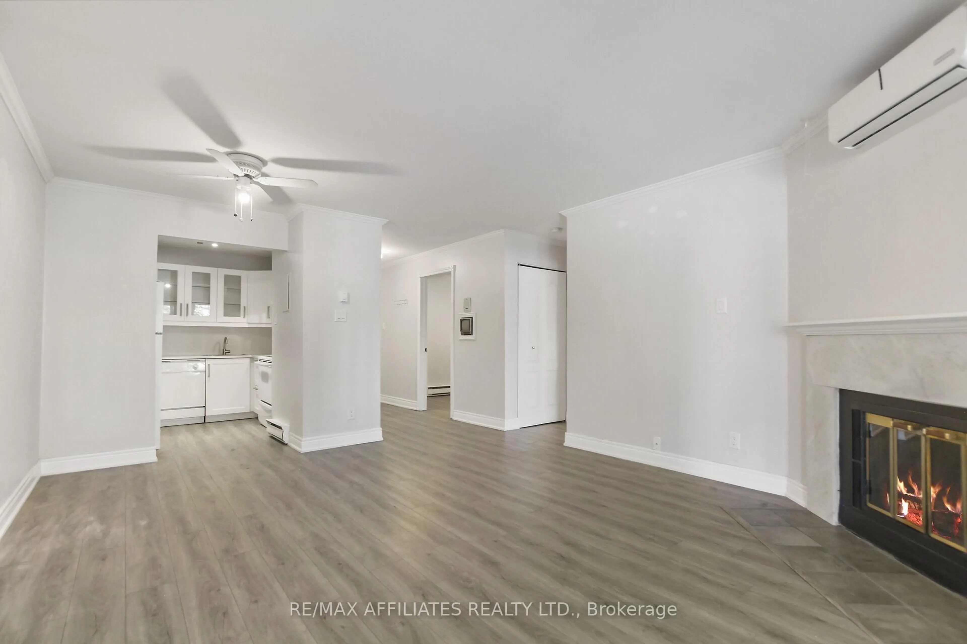 A pic of a room for 160 Bruyere St ##1, Ottawa Ontario K1N 5E1