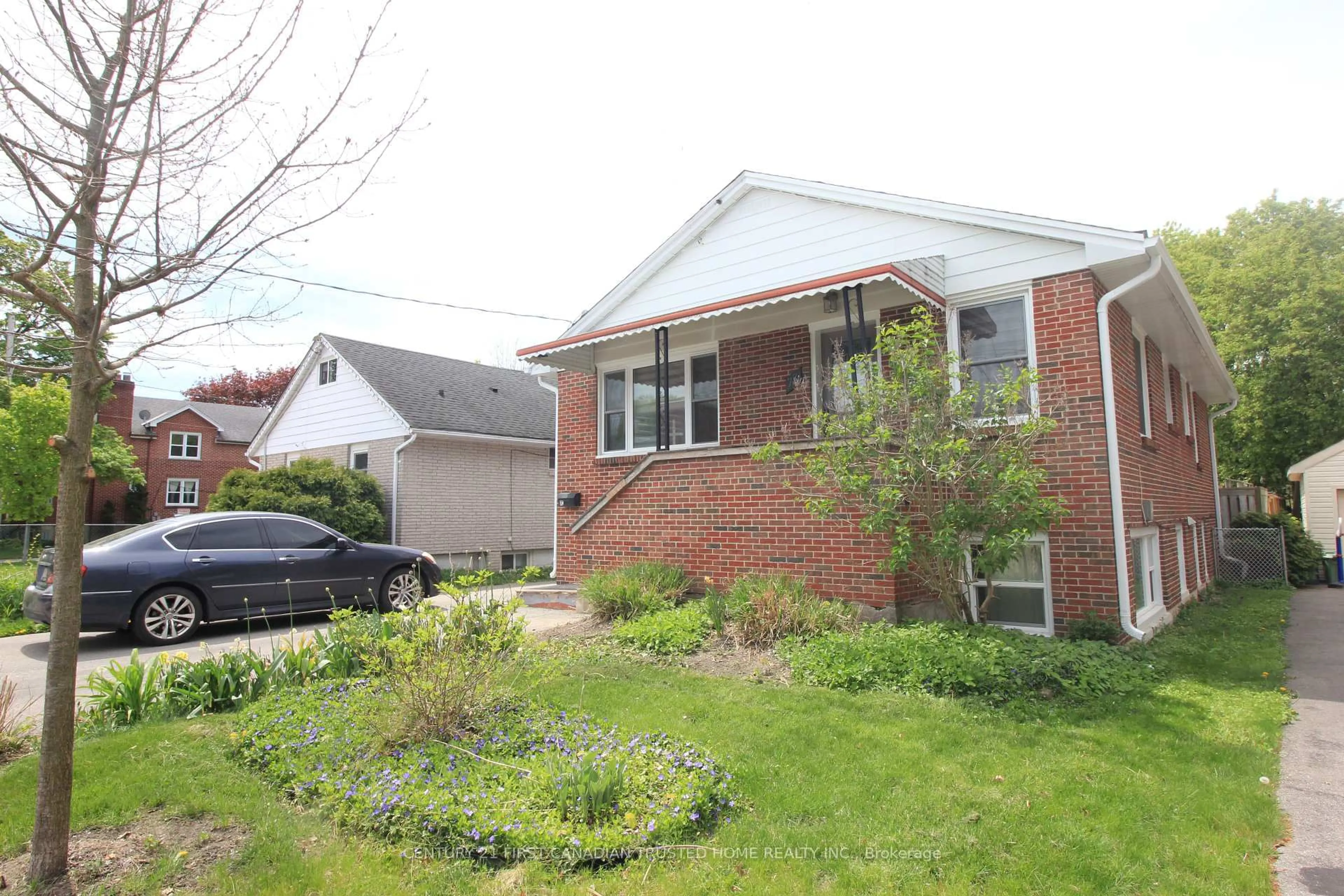 Home with brick exterior material, street for 73 Jaqueline St, London South Ontario N5Z 3P8