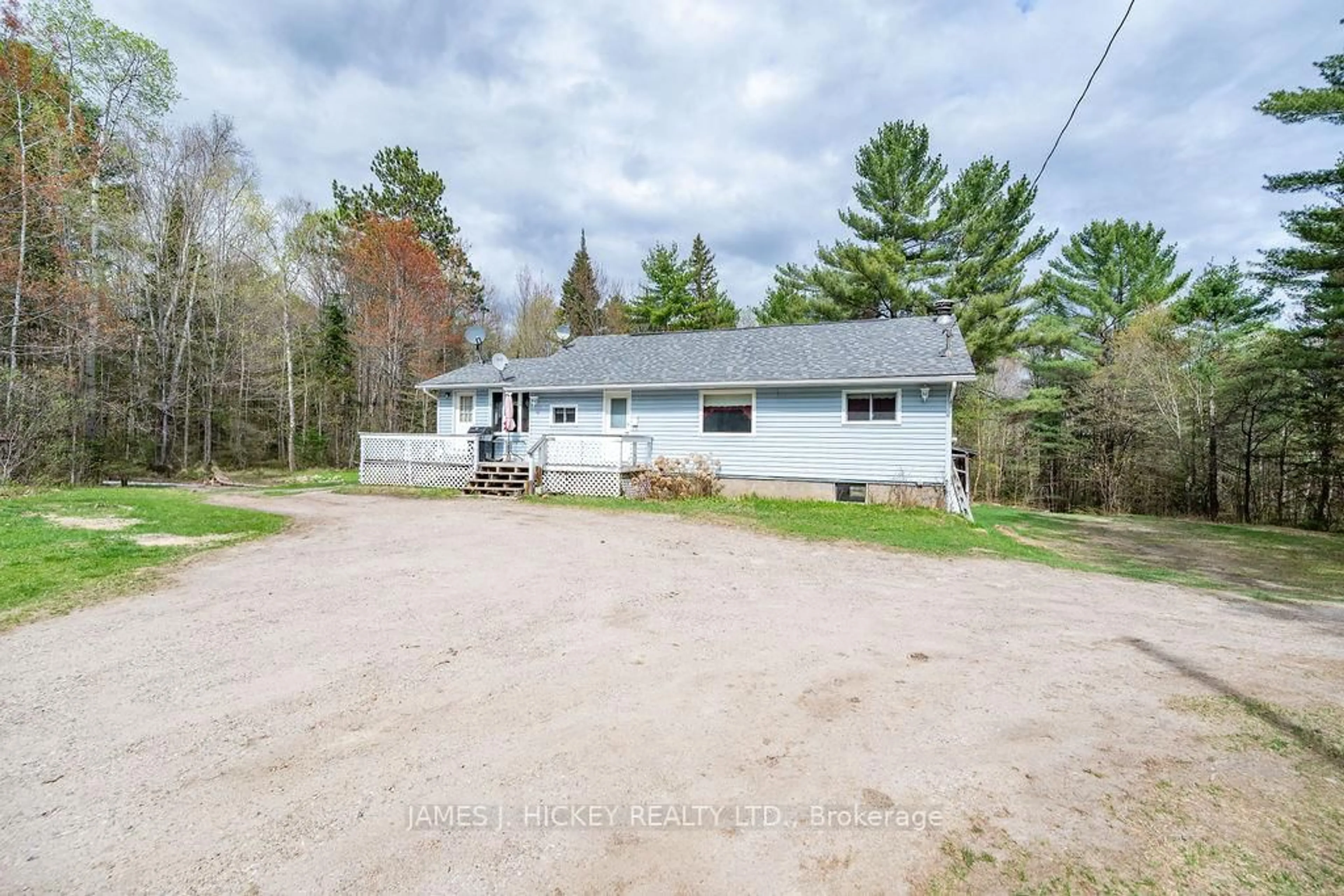 A pic from outside/outdoor area/front of a property/back of a property/a pic from drone, unknown for 40388 Highway 17 Highway, Stonecliffe Ontario K0J 2K0