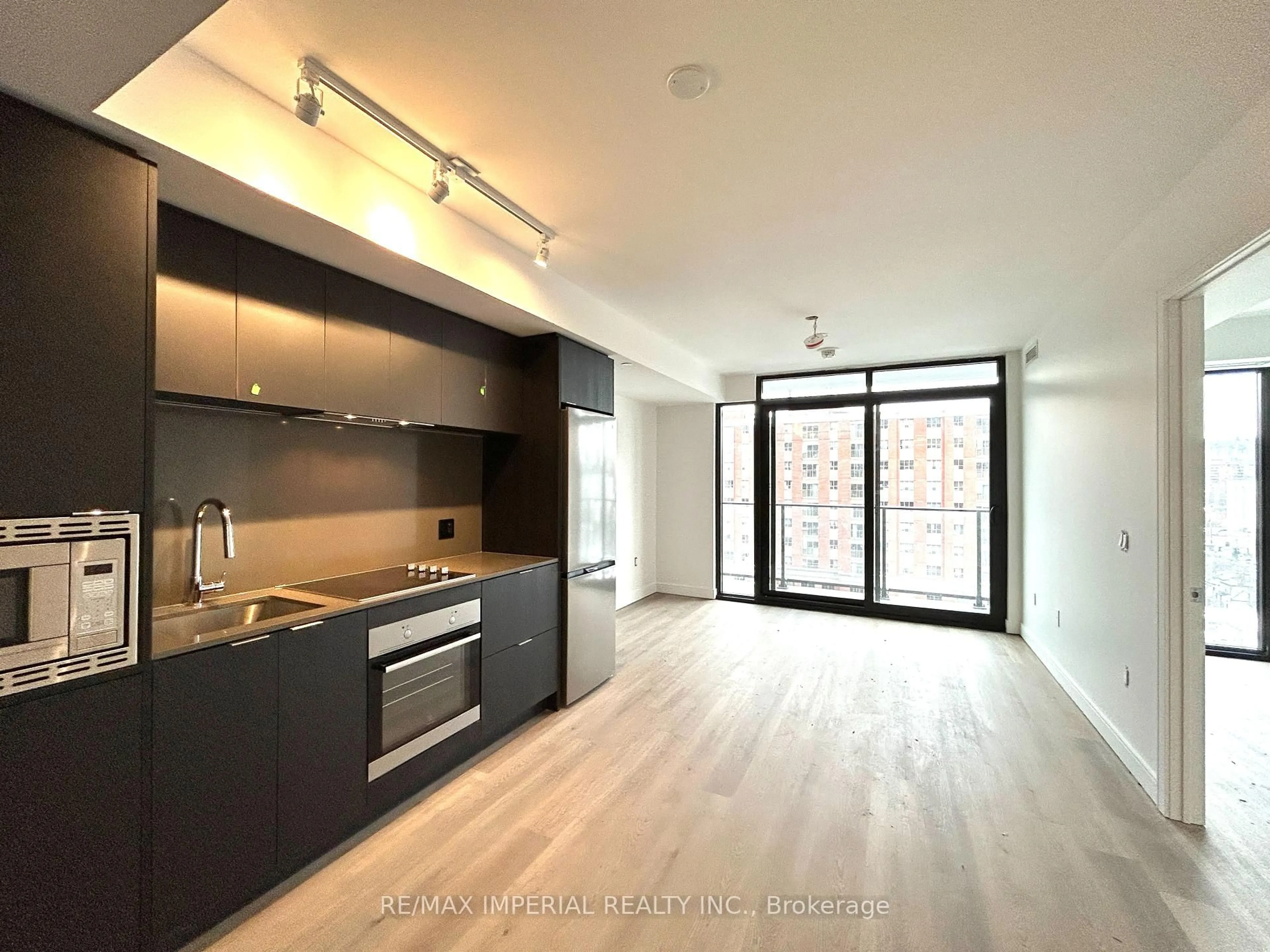 Open concept kitchen, unknown for 1 Jarvis St #906, Hamilton Ontario L8R 3J2