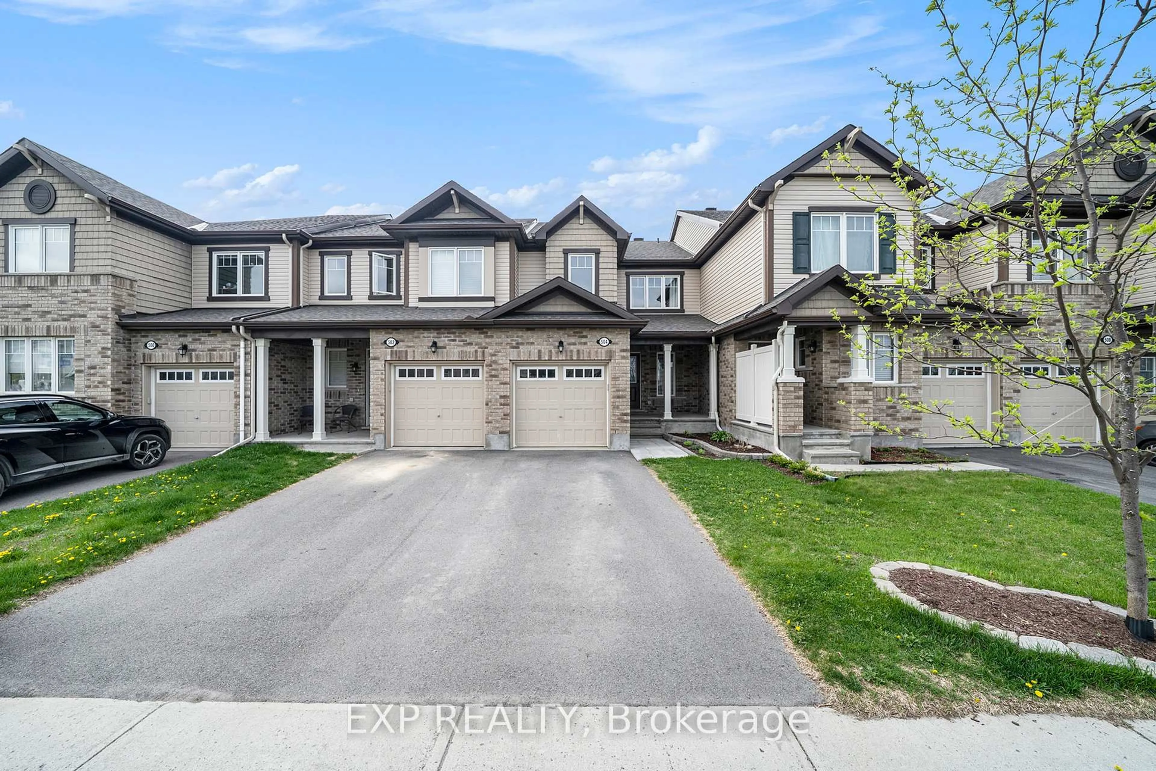 Unknown for 504 ENSATINA Cres, Ottawa Ontario K2J 6H4