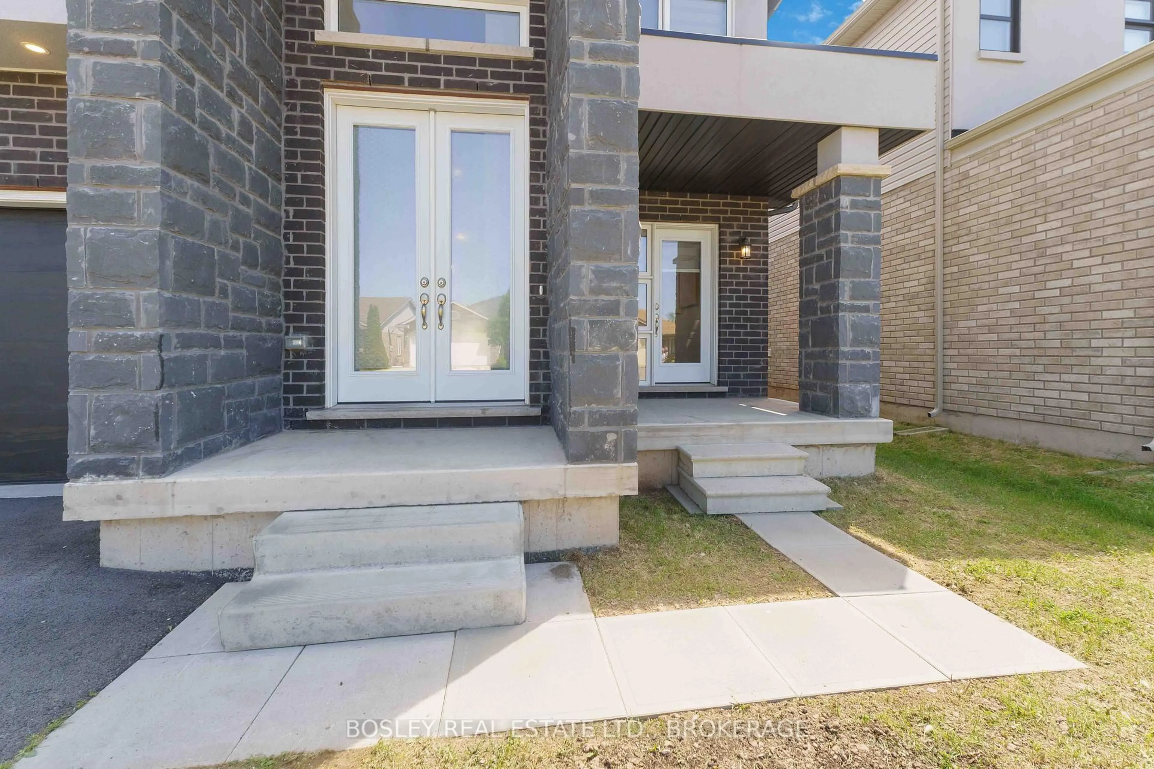 Unknown for 8052 Citation Rd, Niagara Falls Ontario L2H 3H7