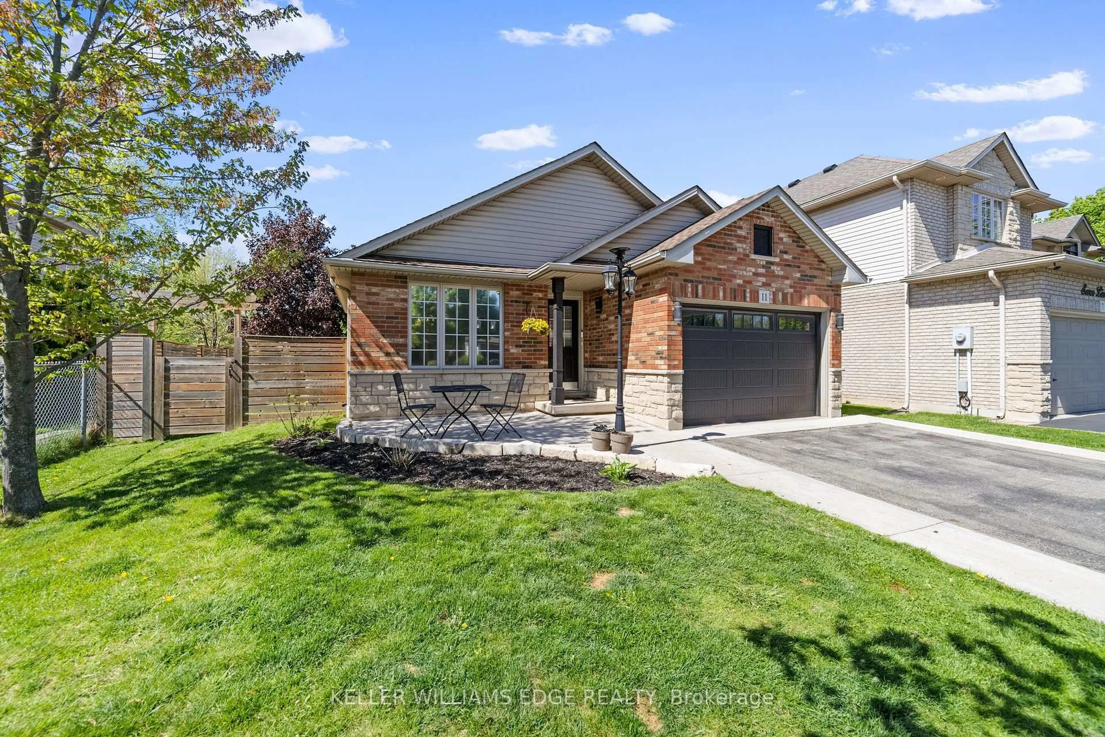 Home with brick exterior material, street for 11 Liam Dr, Hamilton Ontario L9G 4Y1