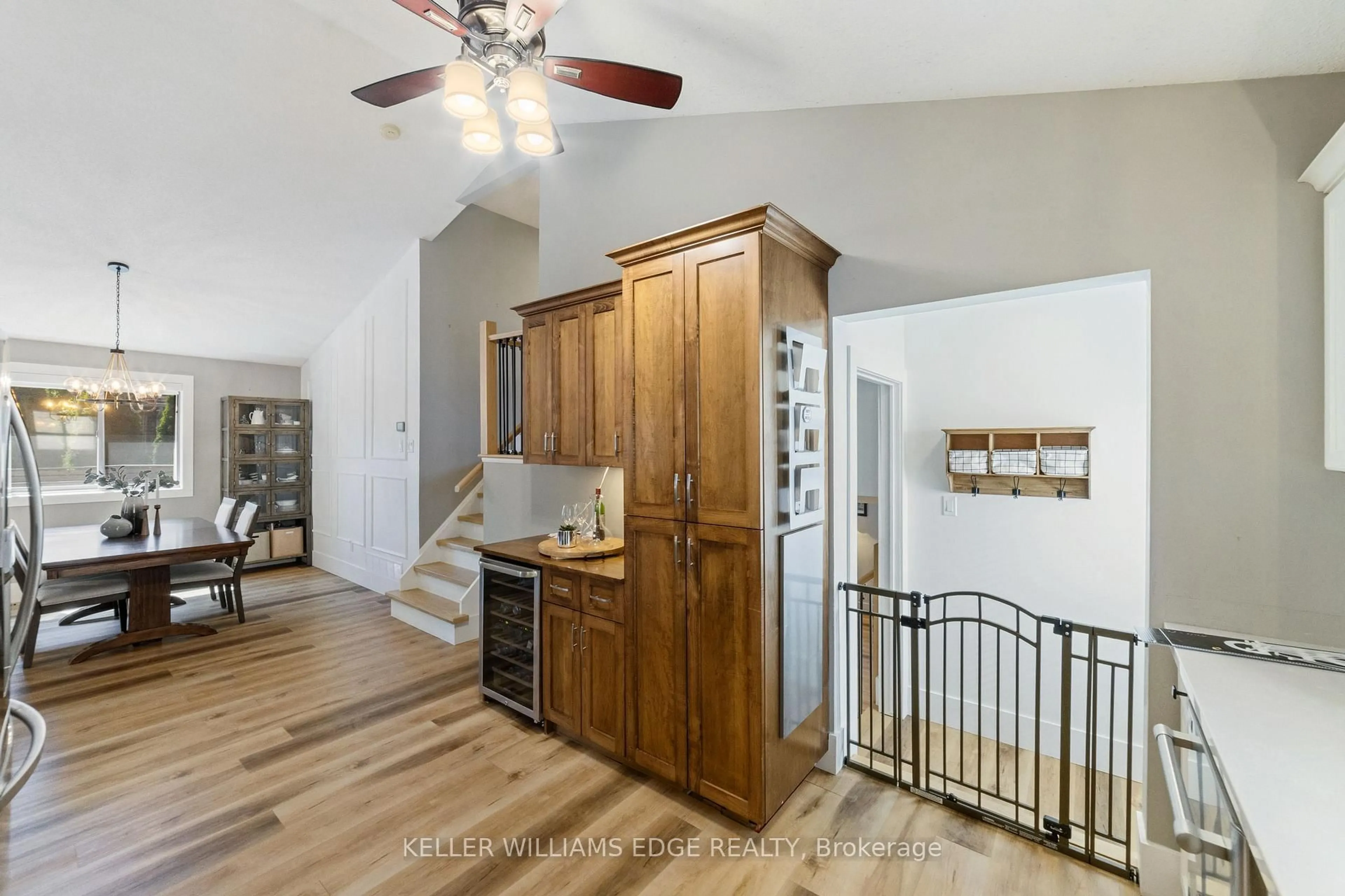 Open concept kitchen, unknown for 11 Liam Dr, Hamilton Ontario L9G 4Y1