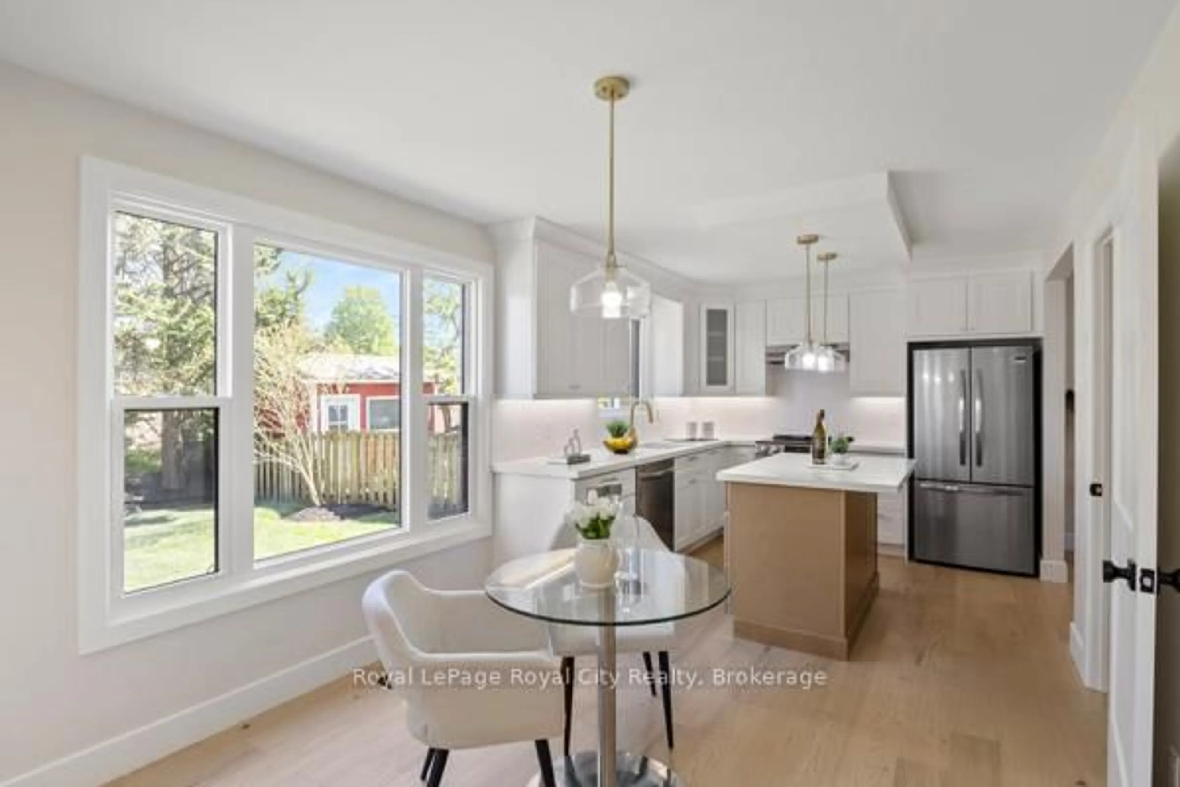 Open concept kitchen, unknown for 92 Scenic Wood Cres, Kitchener Ontario N2A 3N6