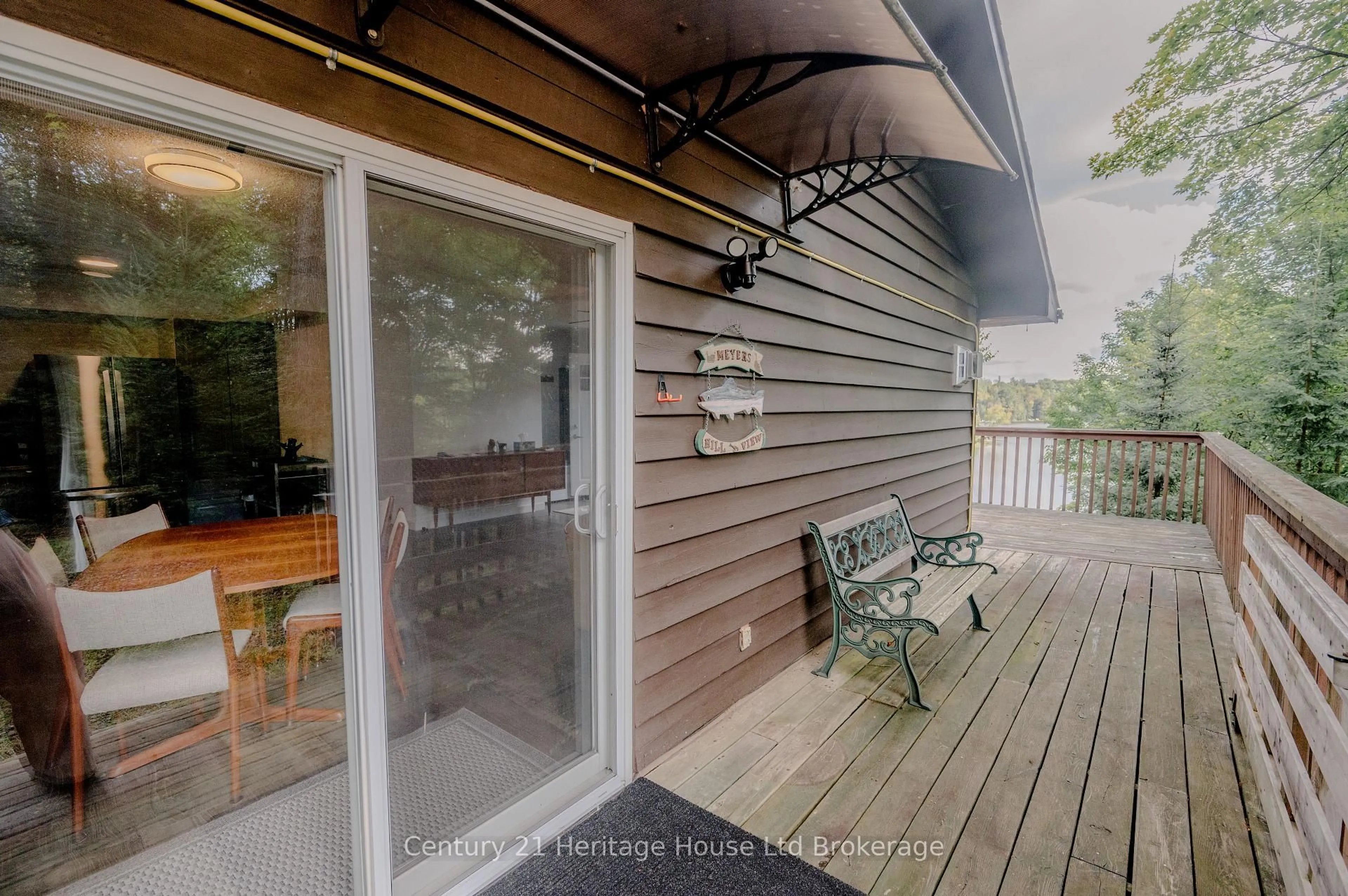 Patio, unknown for 95 GRAY JAY LANE N/A, Kearney Ontario P0A 1M0