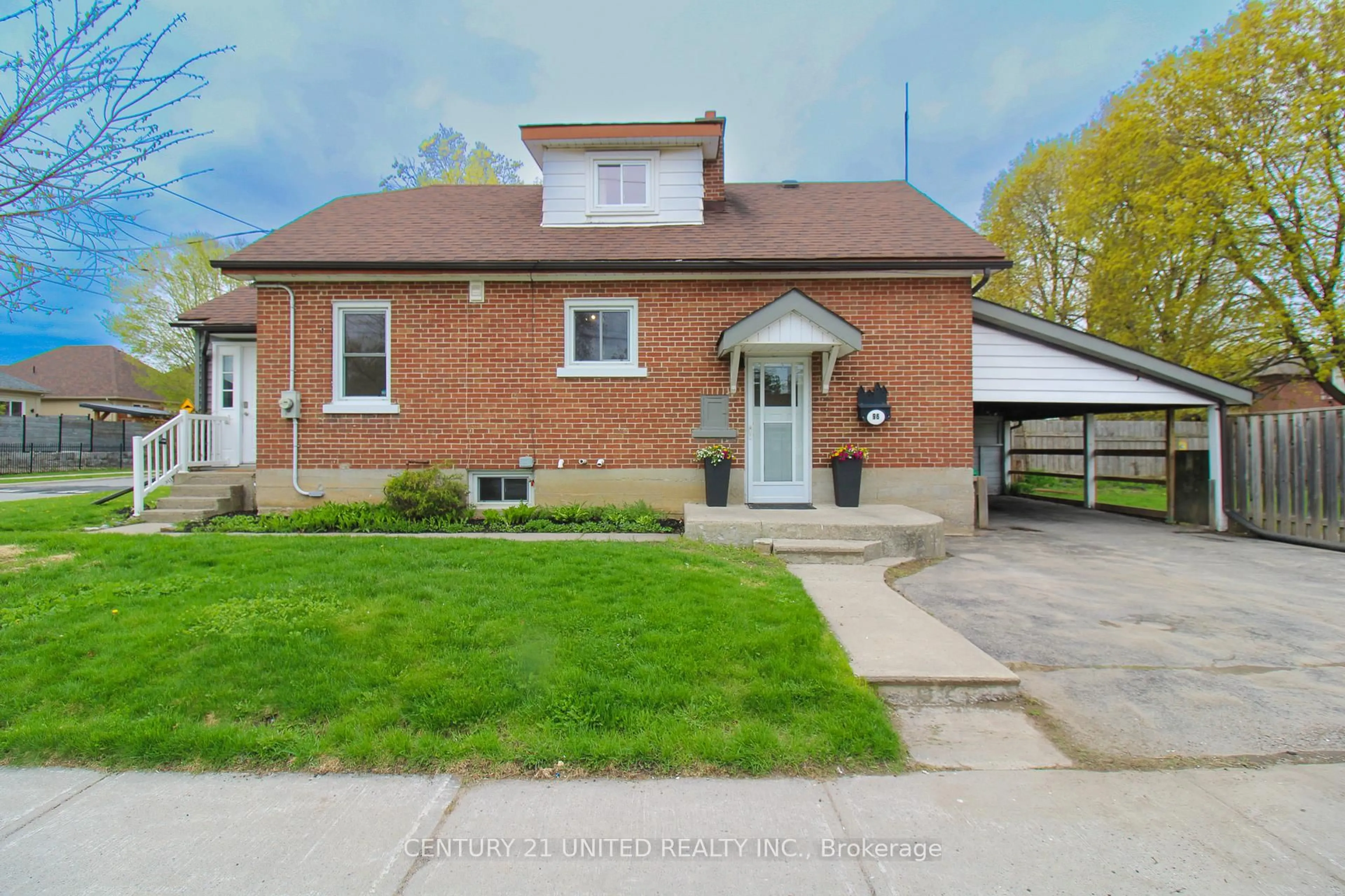 Home with brick exterior material, street for 96 Montgomery St, Peterborough South Ontario K9J 1W9