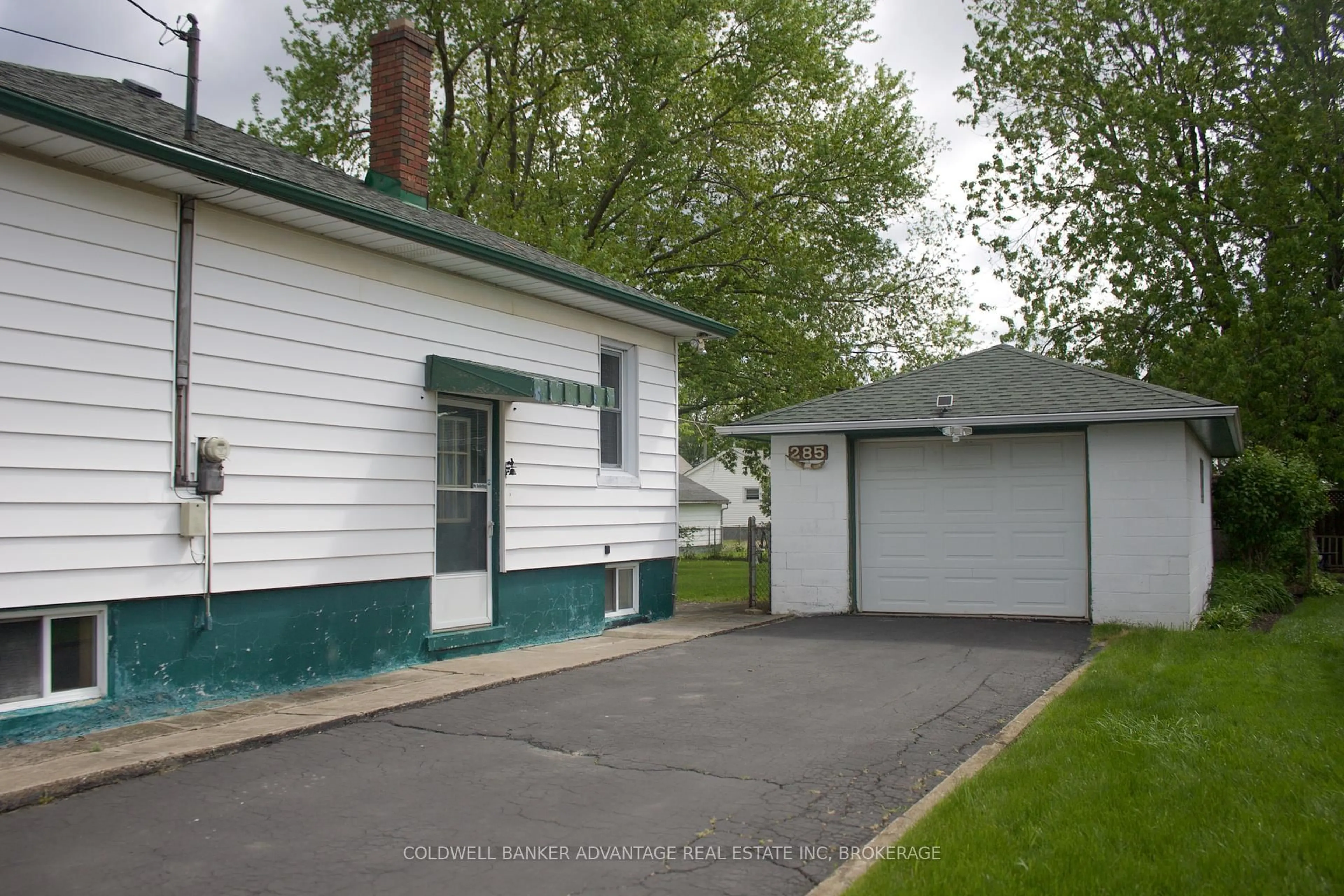 Unknown for 285 Clarke St, Port Colborne Ontario L3K 2G7