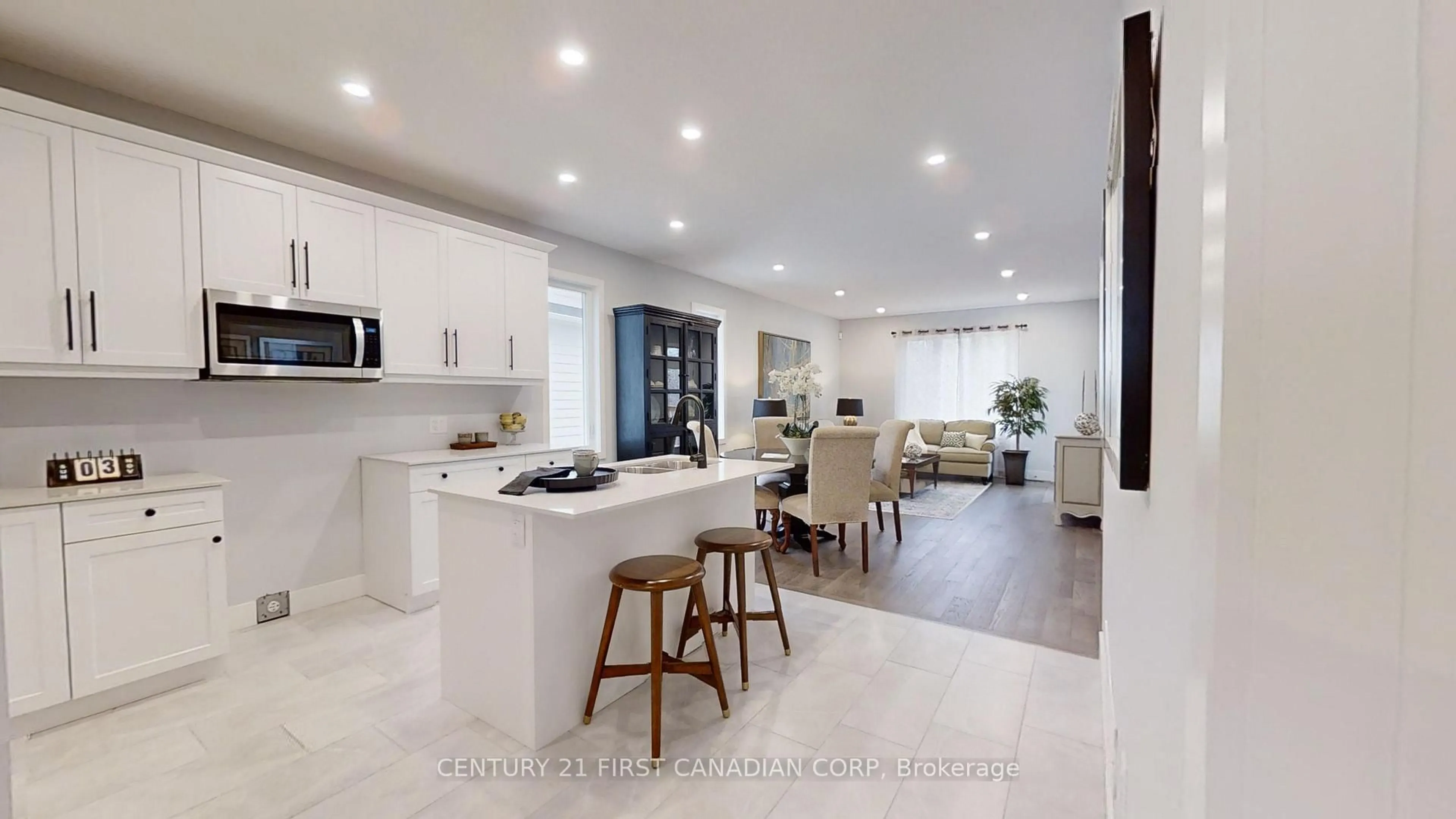 Open concept kitchen, ceramic/tile floor for 1960 EVANS Blvd #21, London South Ontario N6M 0A2