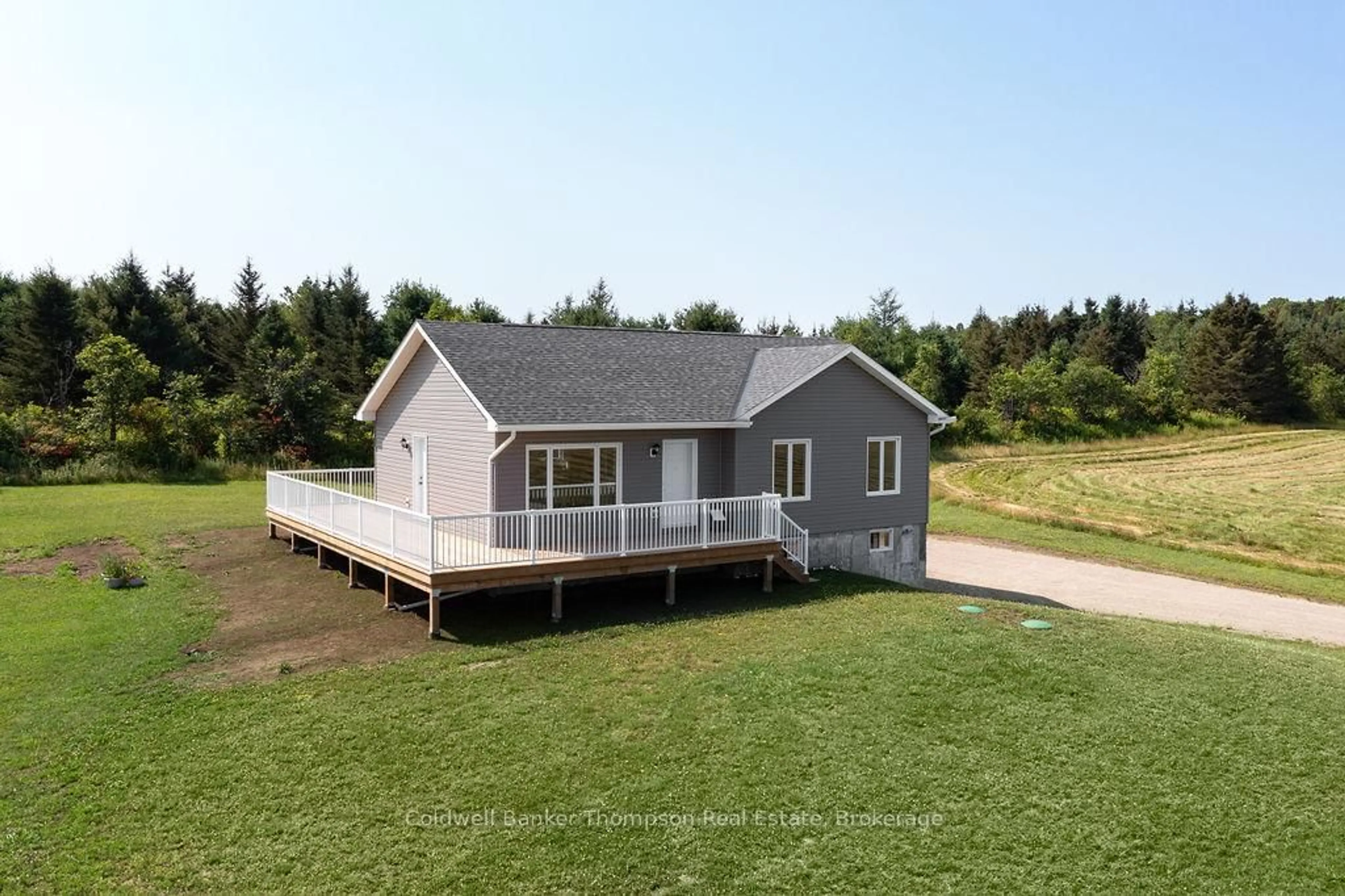 A pic from outside/outdoor area/front of a property/back of a property/a pic from drone, building for 1793 Pevensey Rd, Armour Ontario P0A 1Z0