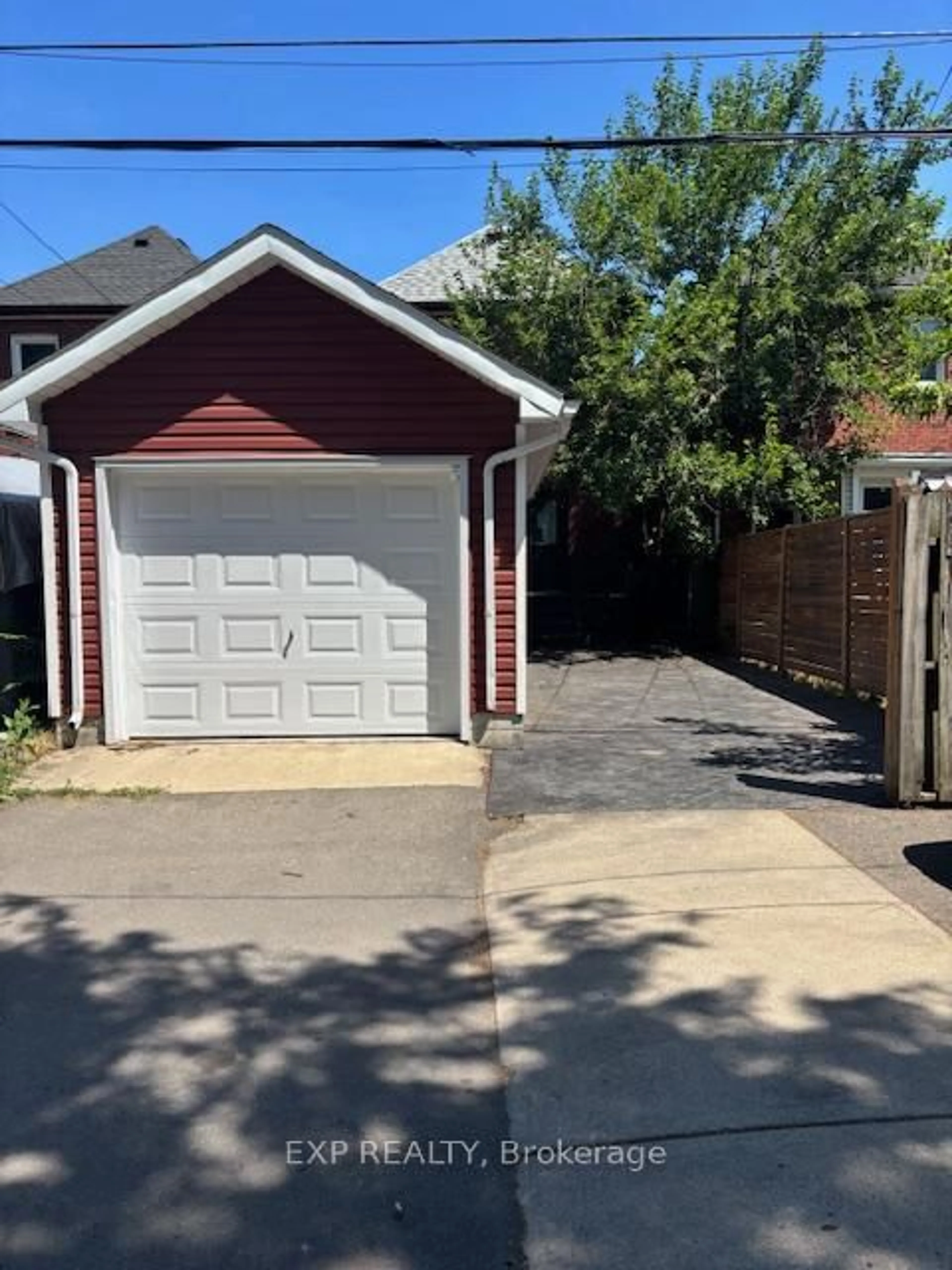 Unknown for 750 Cannon St, Hamilton Ontario L8L 2G9