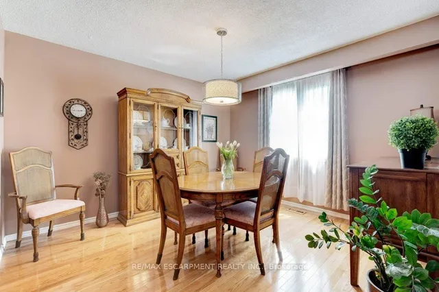 Additional property image - 302 Highridge Ave