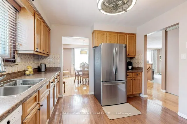 Additional property image - 302 Highridge Ave