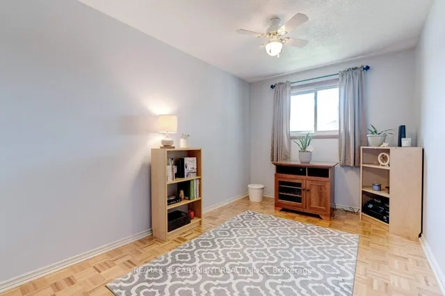 Additional property image - 302 Highridge Ave