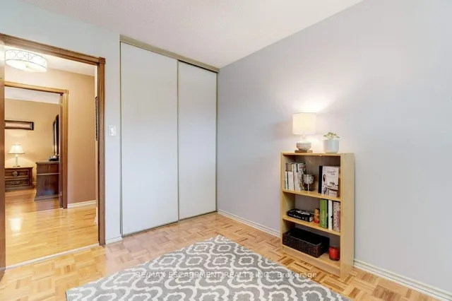 Additional property image - 302 Highridge Ave