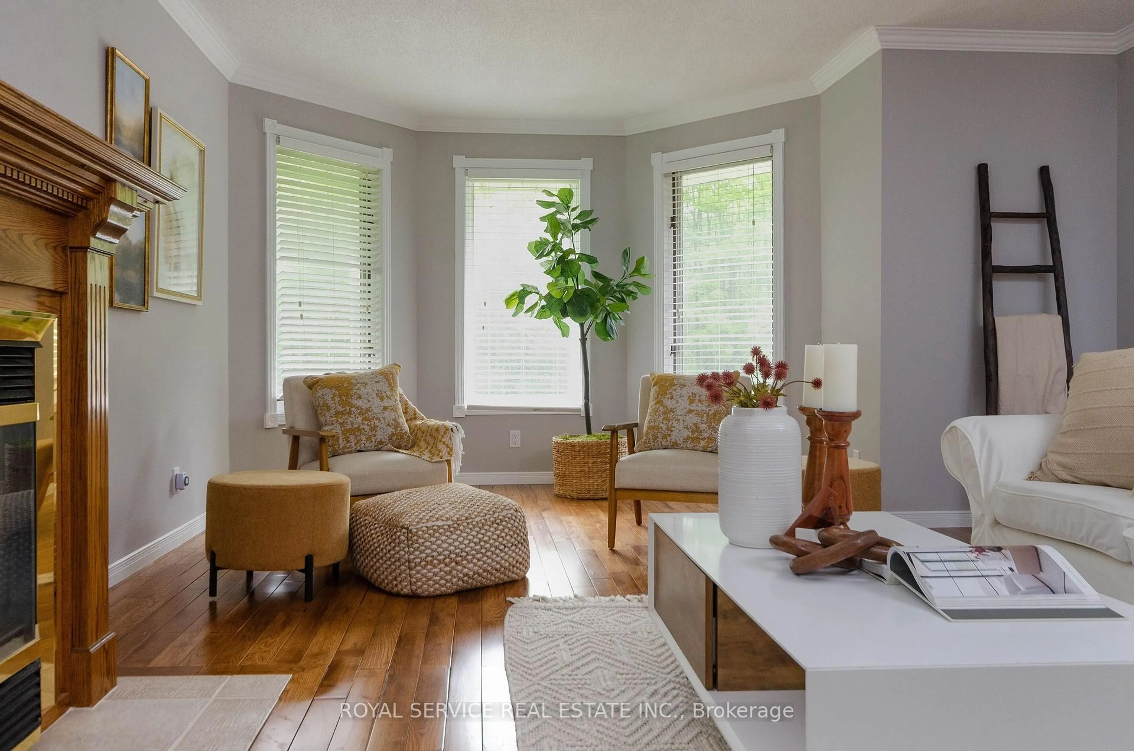Living room with furniture, wood/laminate floor for 263 Lawson Rd, Brighton Ontario K0K 1H0
