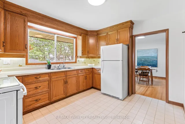 Additional property image - 51 Askin Pl