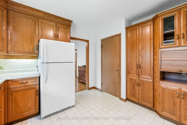 Additional property image - 51 Askin Pl
