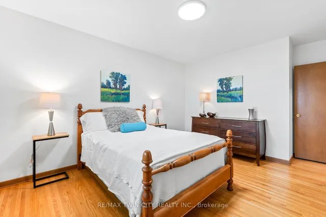 Additional property image - 51 Askin Pl