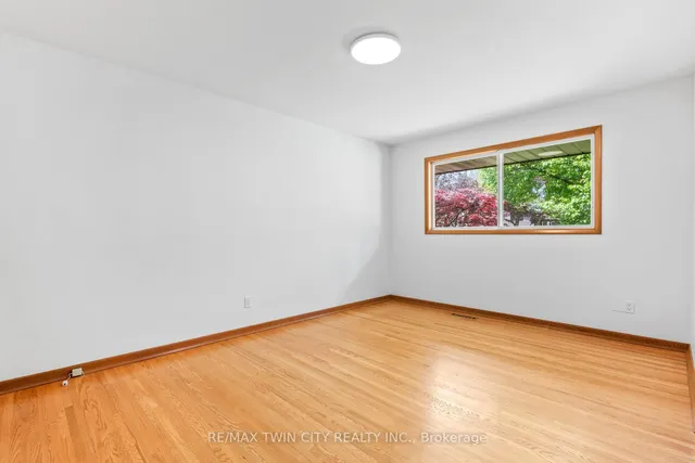 Additional property image - 51 Askin Pl