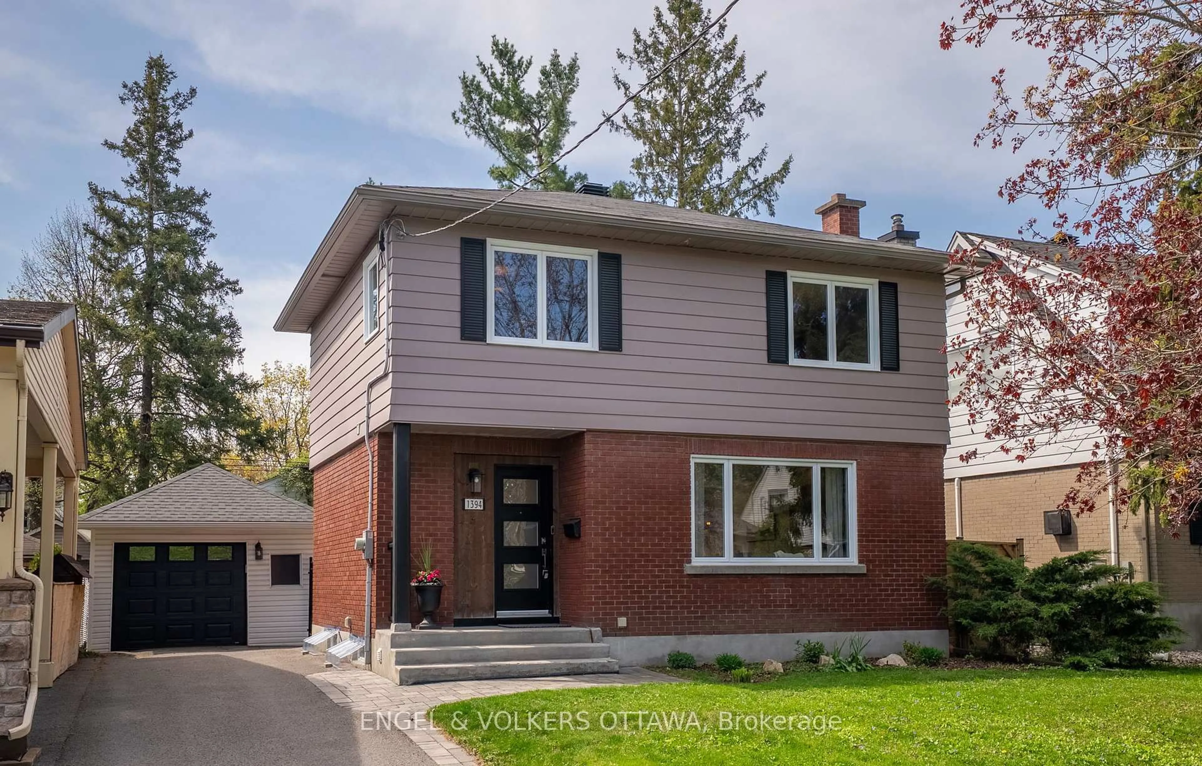 Home with brick exterior material, street for 1394 Micmac St, Ottawa Ontario K1H 7N5