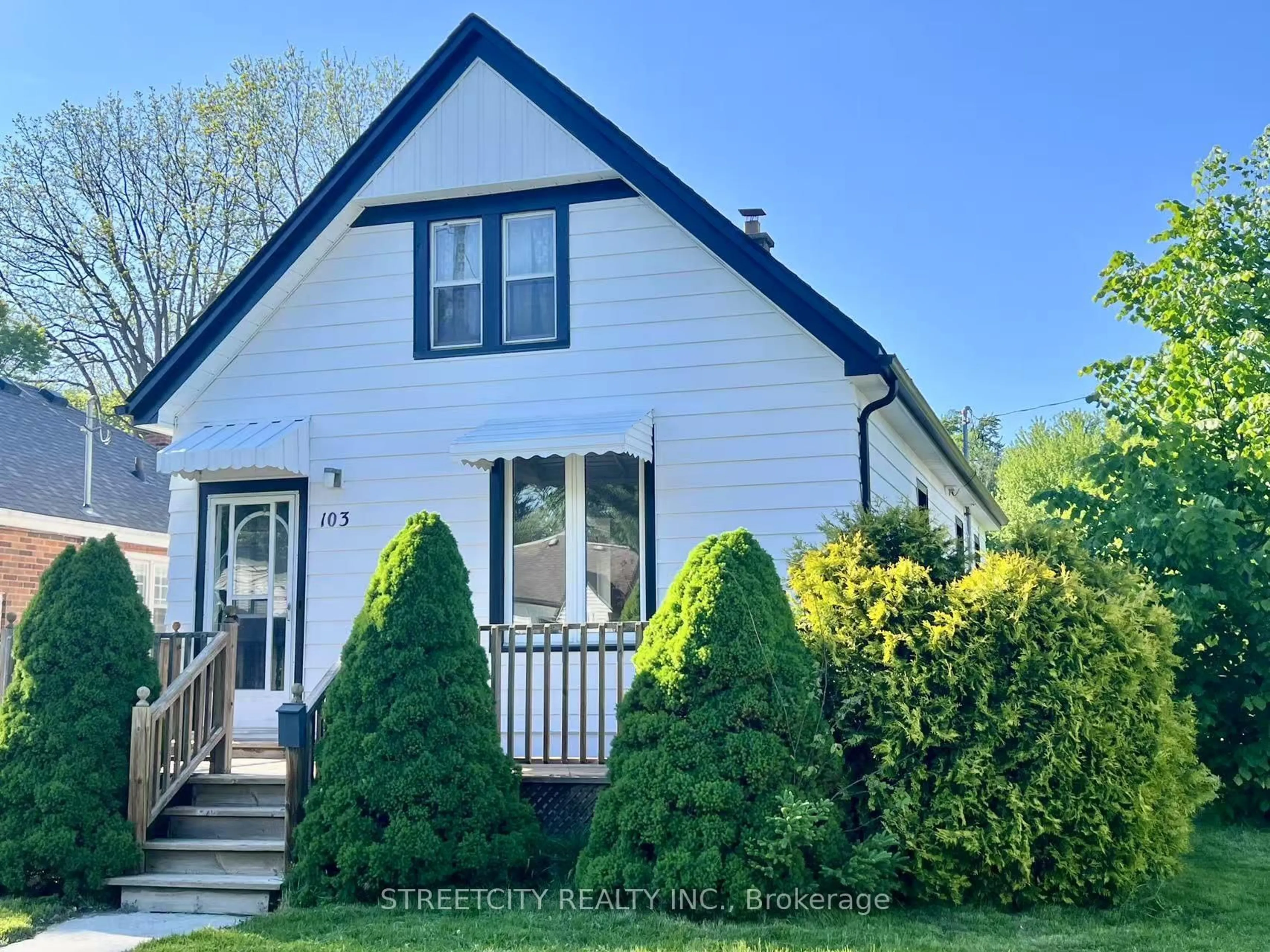 Home with vinyl exterior material, street for 103 Forward Ave, London North Ontario N6H 1B9