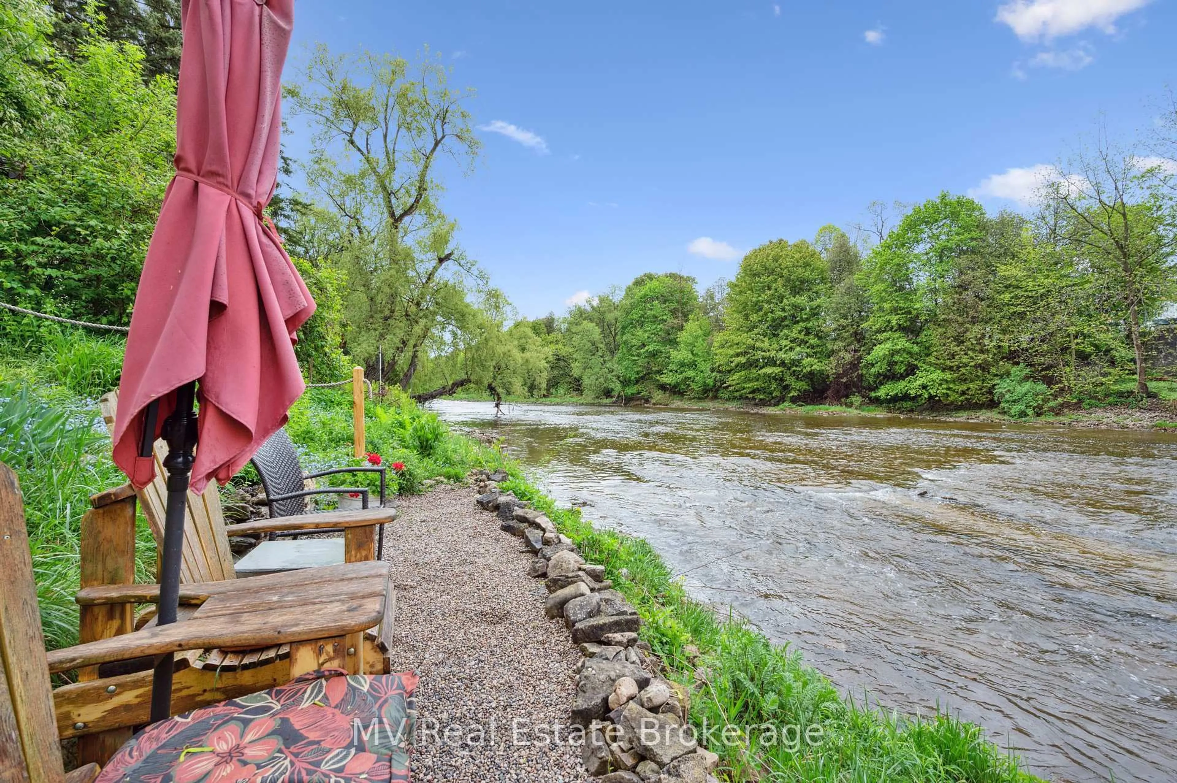 Patio, water/lake/river/ocean view for 270 St Andrew St, Centre Wellington Ontario N1M 1R1