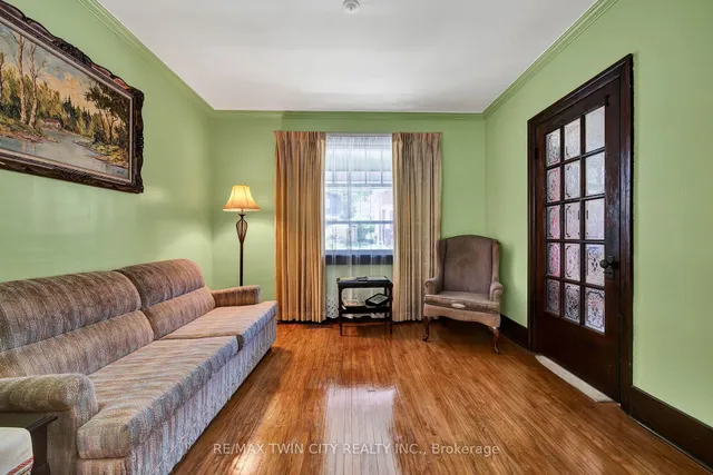 Additional property image - 7 Stahl Ave