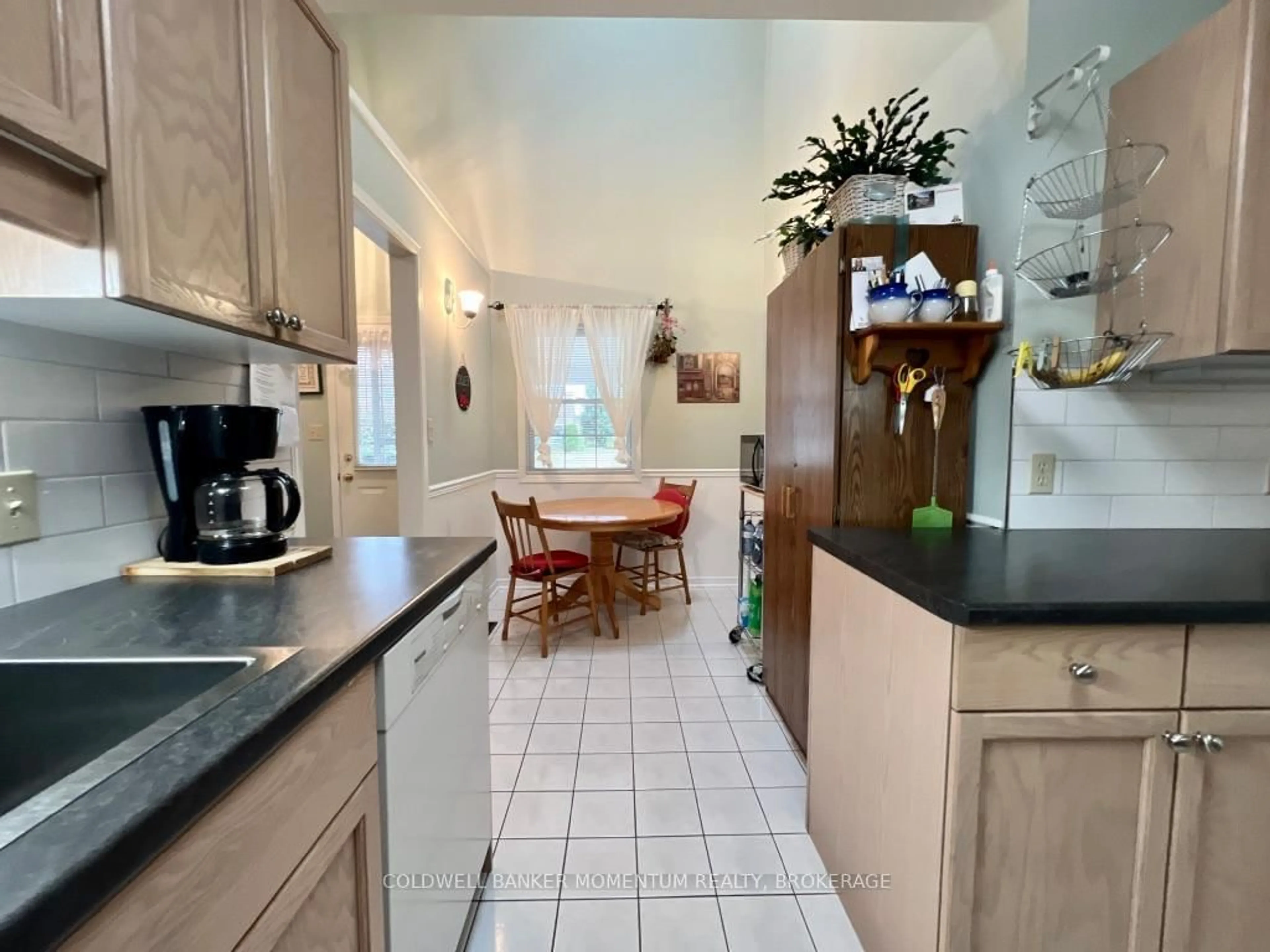 Unknown for 4114-1 Butternut Crt #1, Lincoln Ontario L0R 2C0