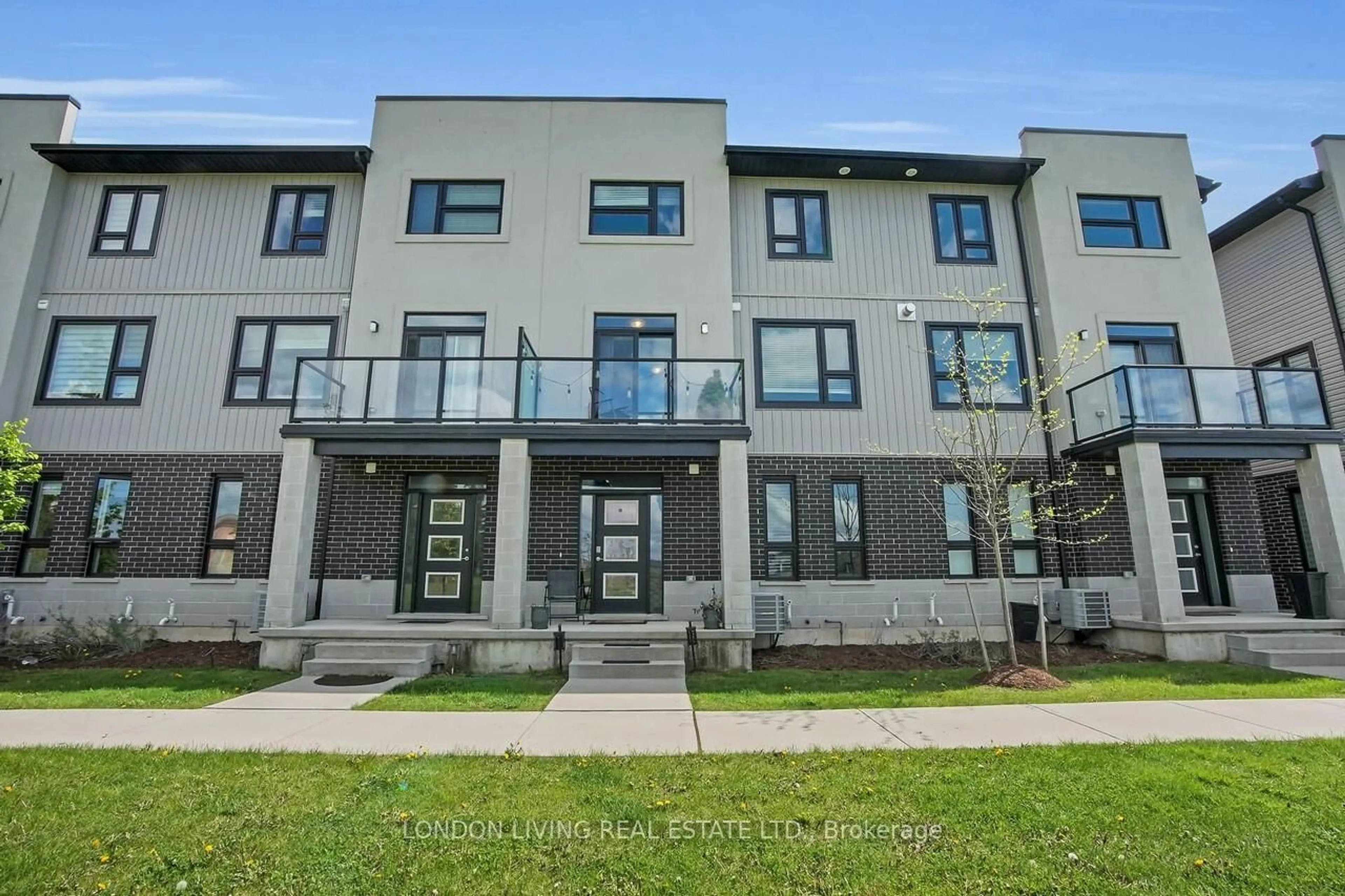Unknown for 3380 Singleton Ave #28, London South Ontario N6L 0C3