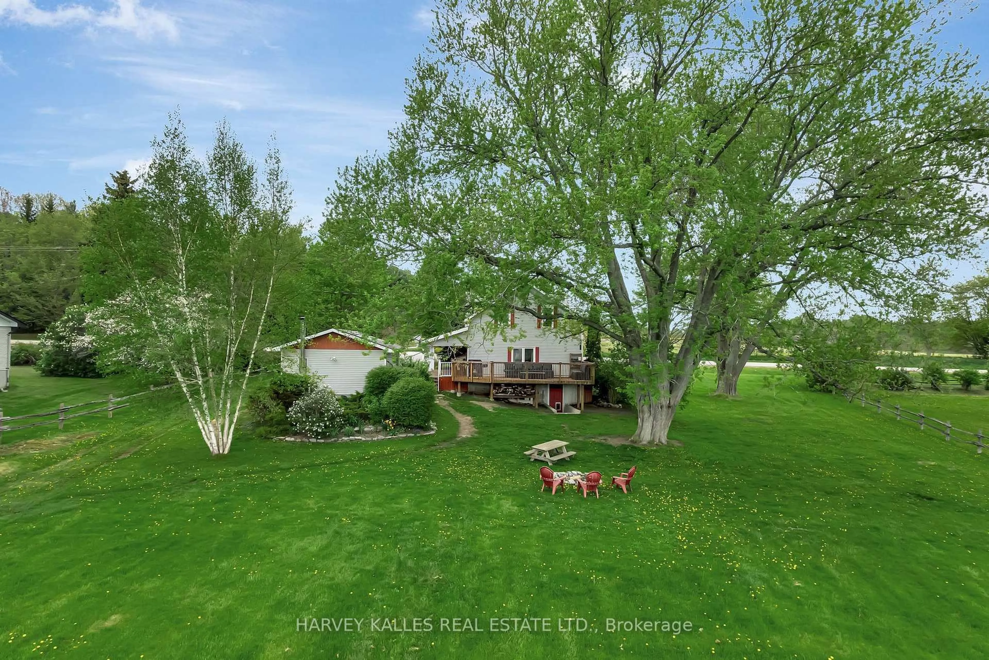 A pic from outside/outdoor area/front of a property/back of a property/a pic from drone, unknown for 13965 Loyalist Pkwy, Prince Edward County Ontario K0K 2T0