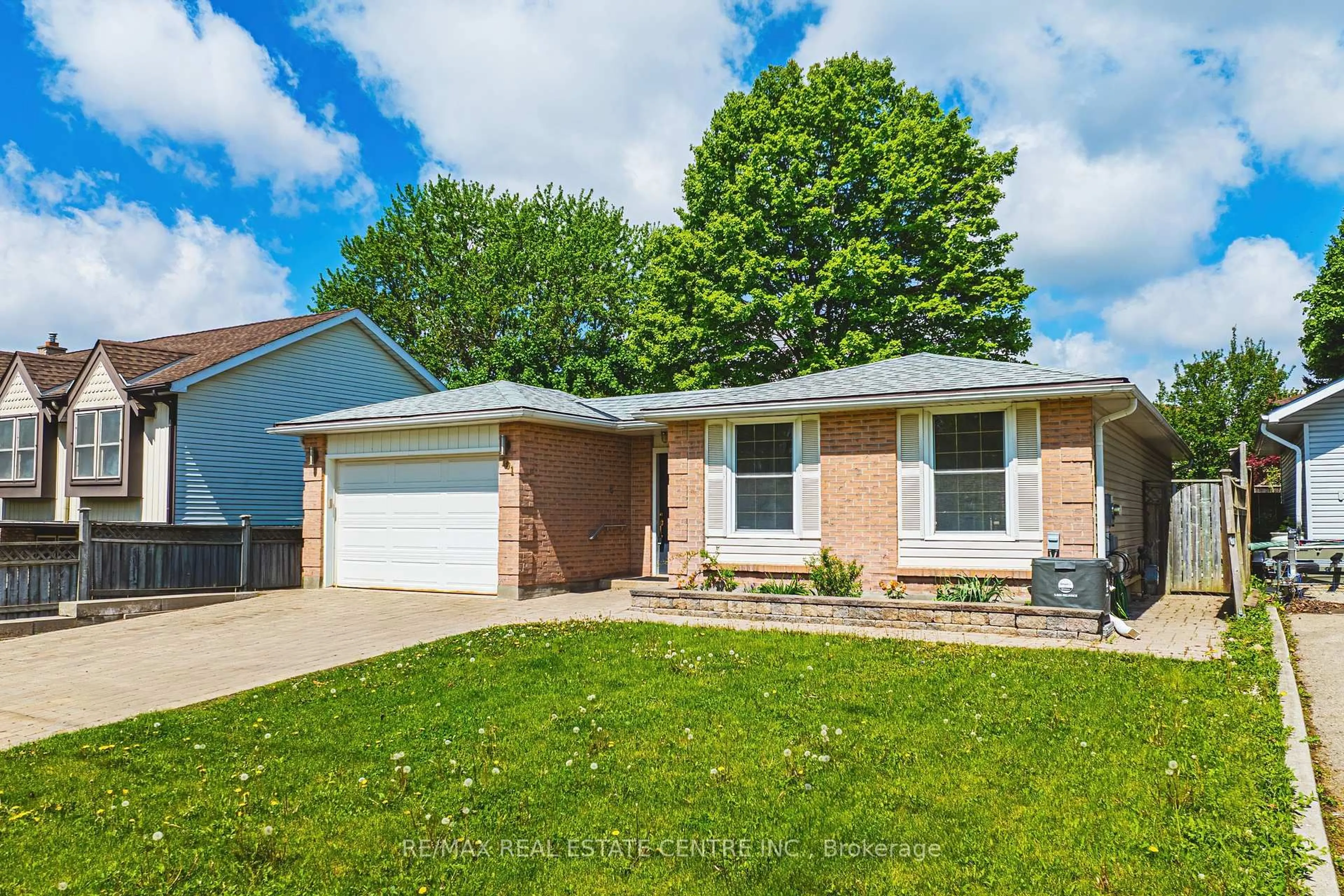 Home with brick exterior material, street for 101 Fife Rd, Guelph Ontario N1H 6X9