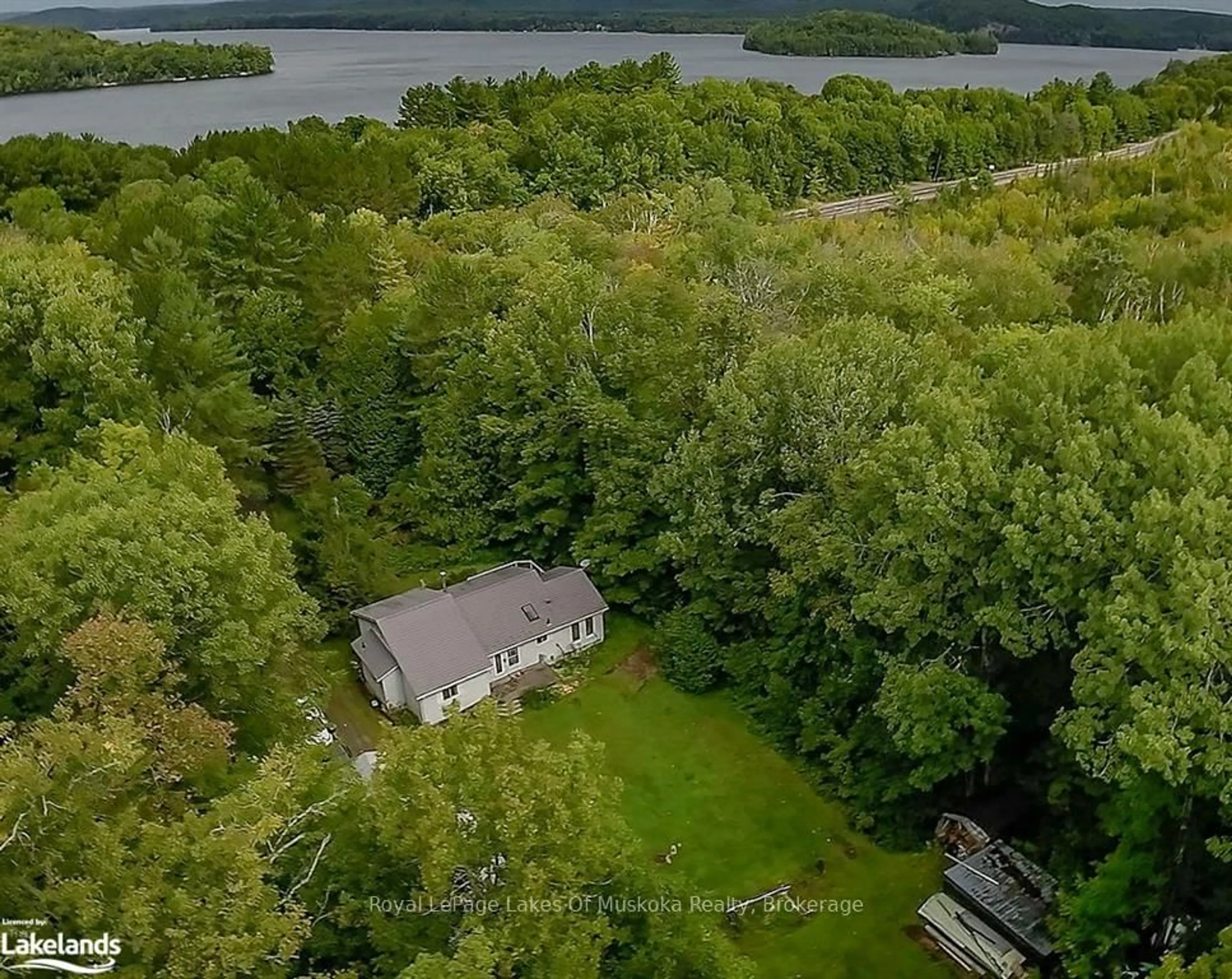 A pic from outside/outdoor area/front of a property/back of a property/a pic from drone, water/lake/river/ocean view for 4244 MUSKOKA ROAD 117 N/A, Lake of Bays Ontario P0B 1A0