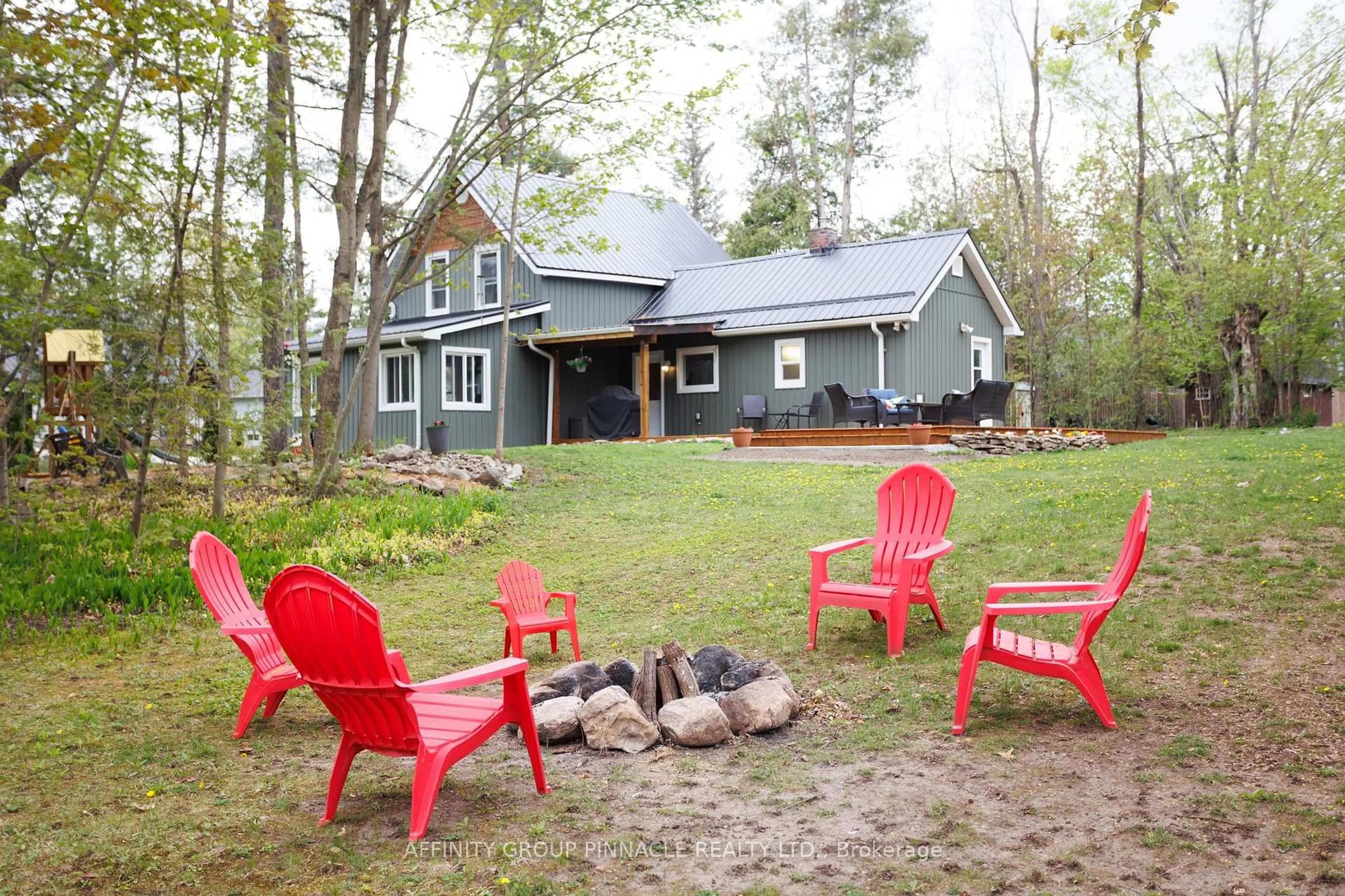 Patio, unknown for 13 Jordan St, Kawartha Lakes Ontario K0M 1N0