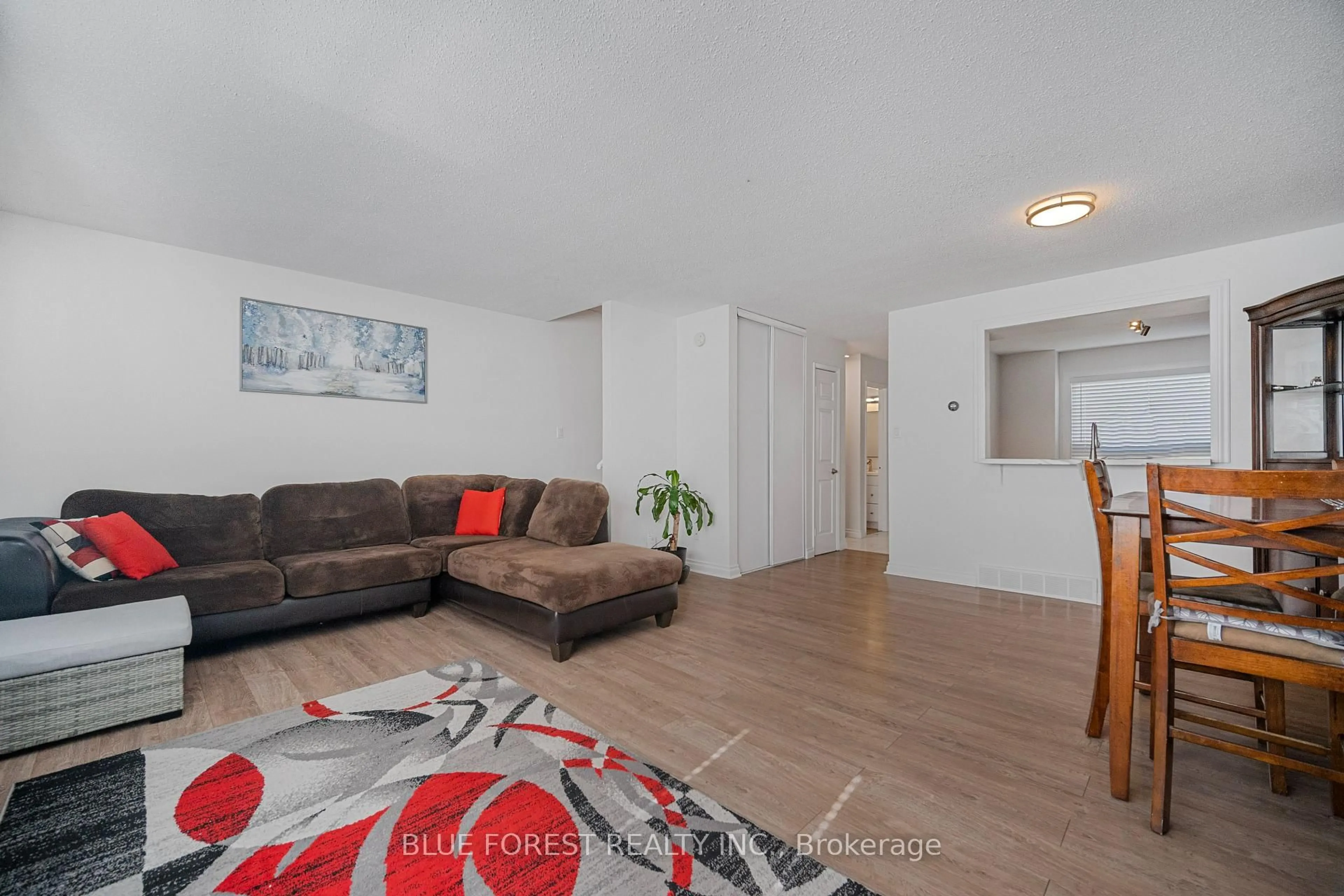 Living room with furniture, unknown for 450 Pond Mills Rd #15, London South Ontario N5Z 4X2