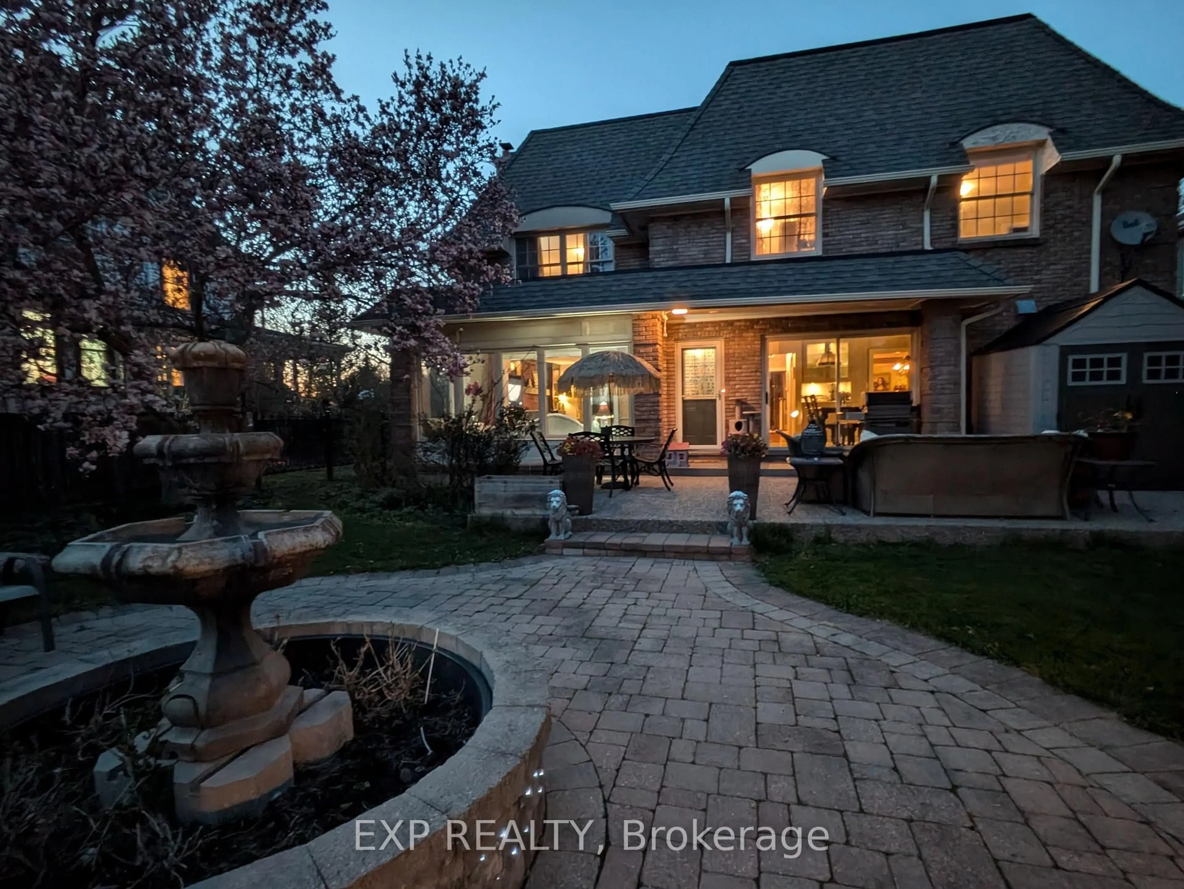 Unknown for 211 Merritt St, Welland Ontario L3C 4T8