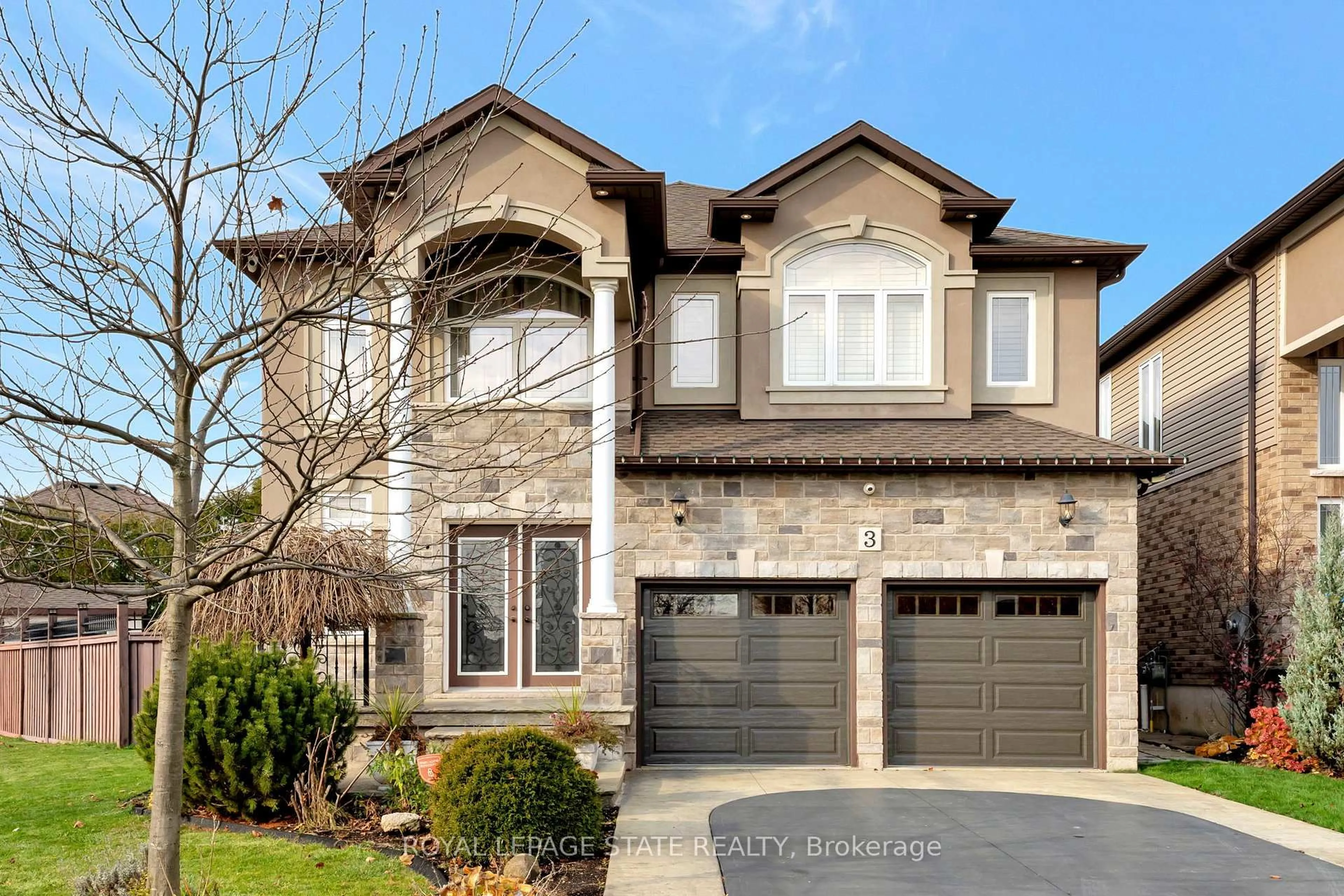 Home with brick exterior material, street for 3 Rianna Crt, Hamilton Ontario L9B 0G3