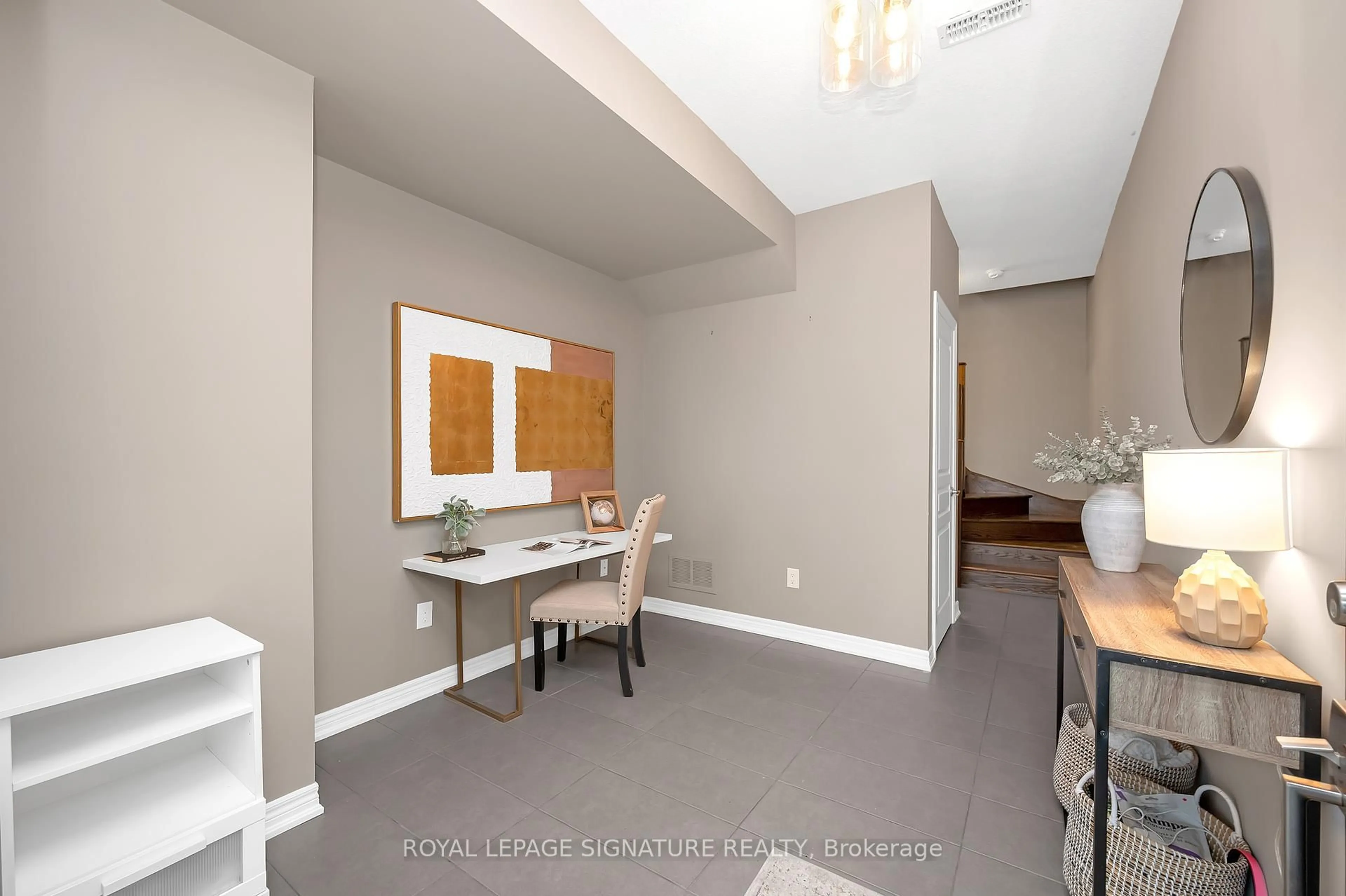 Unknown for 215 Dundas St #29, Hamilton Ontario L0R 2H6