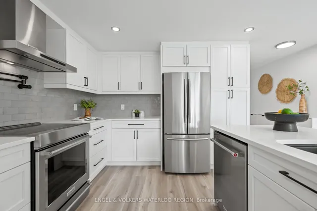 Additional property image - 46 Hackberry St