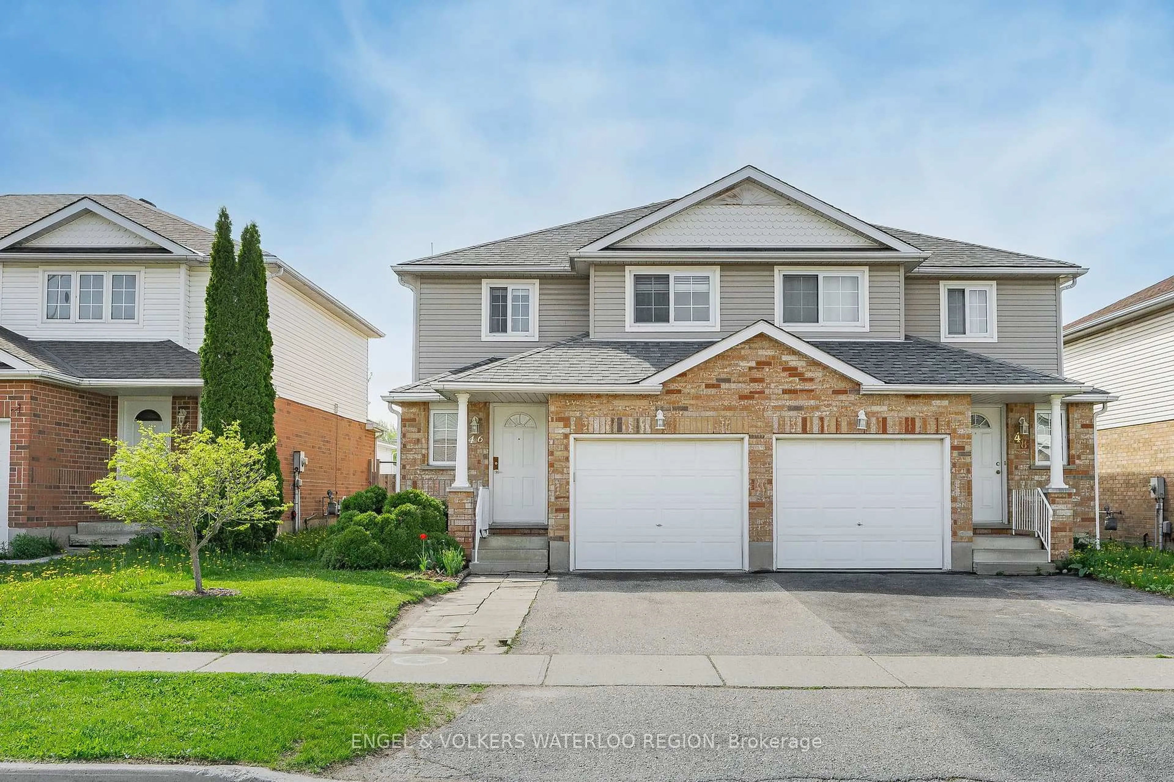 Home with vinyl exterior material, street for 46 Hackberry St, Kitchener Ontario N2E 3R9