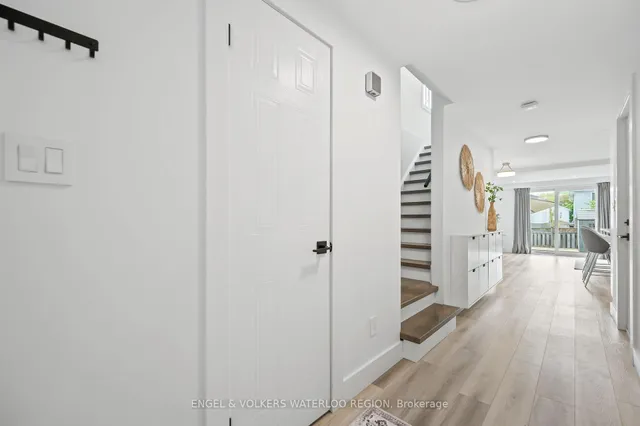 Additional property image - 46 Hackberry St