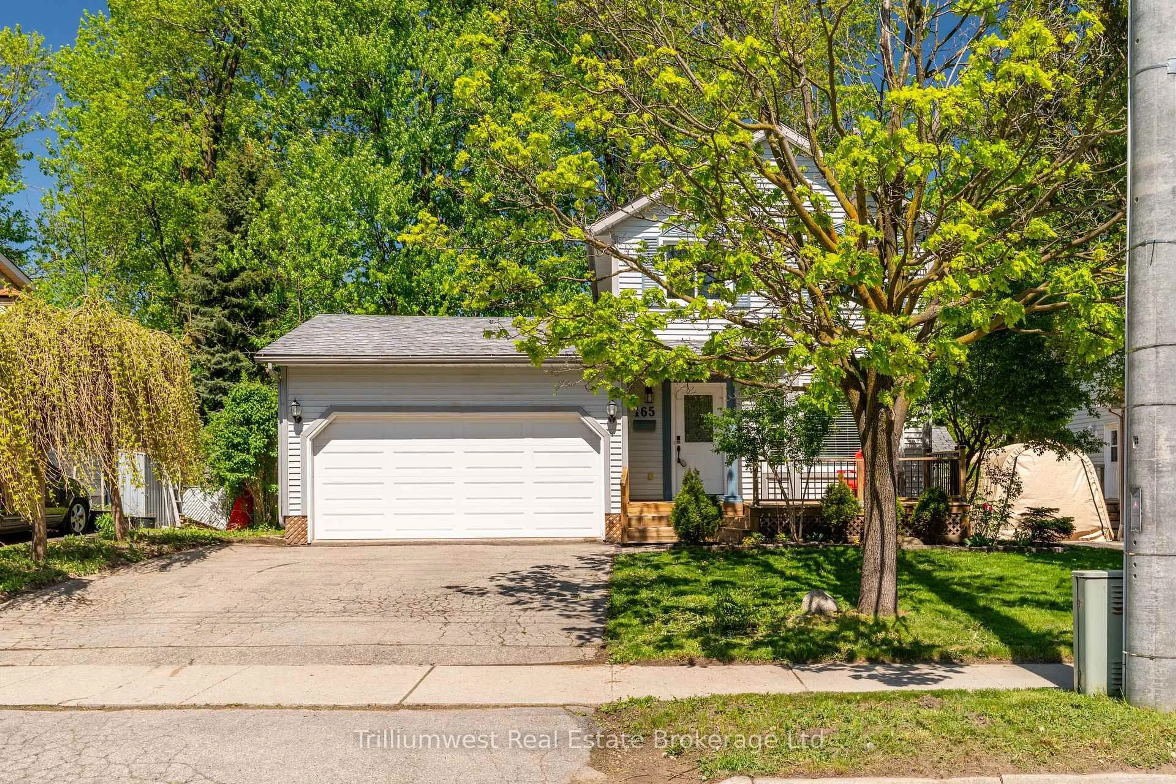 Home with vinyl exterior material, street for 165 Imperial Rd, Guelph Ontario N1H 8B2