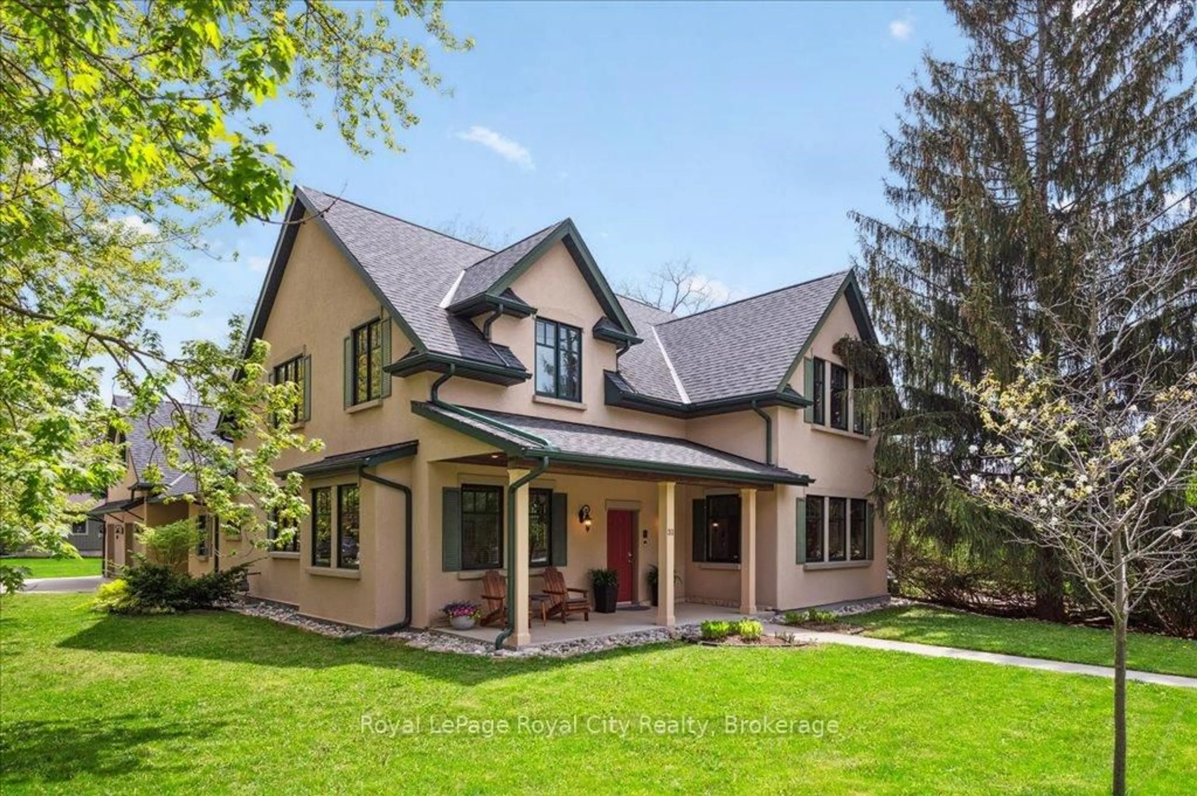 Home with brick exterior material, unknown for 31 McNab St, Centre Wellington Ontario N0B 1S0