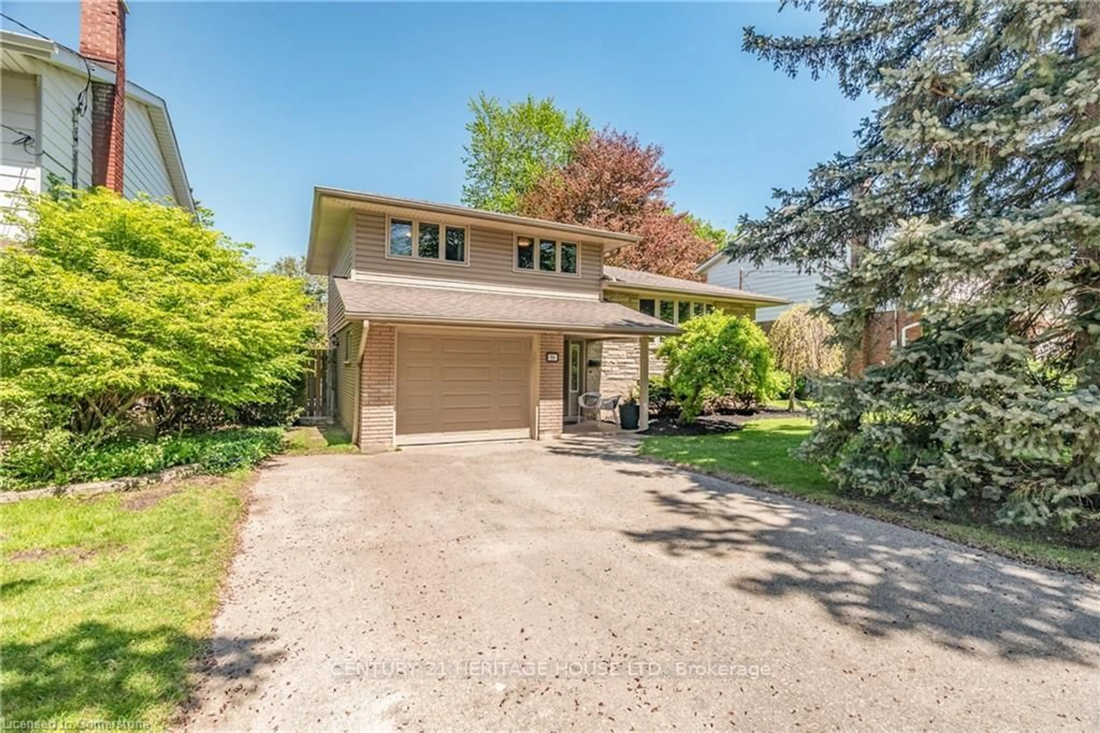Unknown for 16 Nicklin Cres, Guelph Ontario N1H 5E9