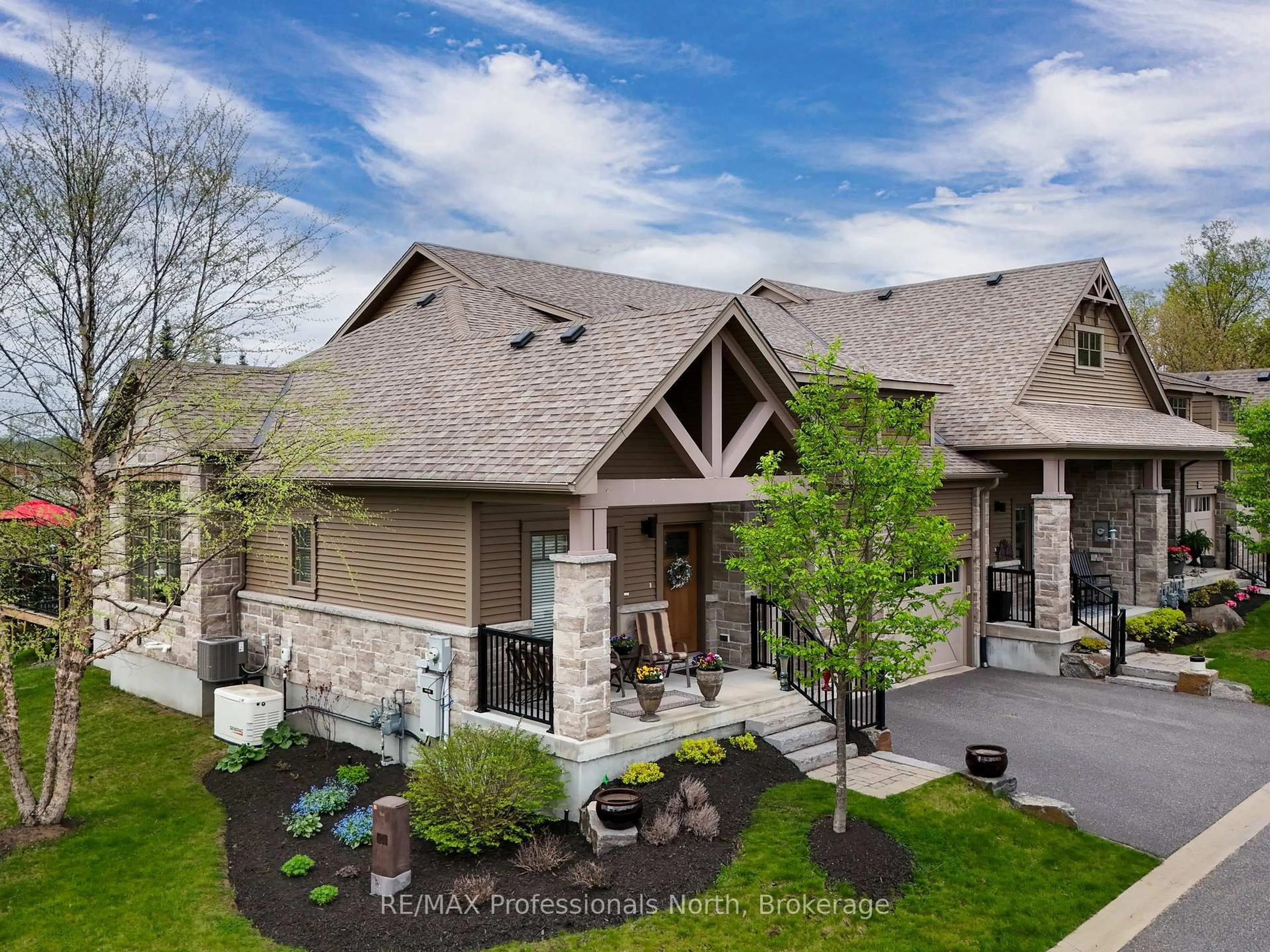 Unknown for 8 Serenity Place Cres, Huntsville Ontario P1H 0C4