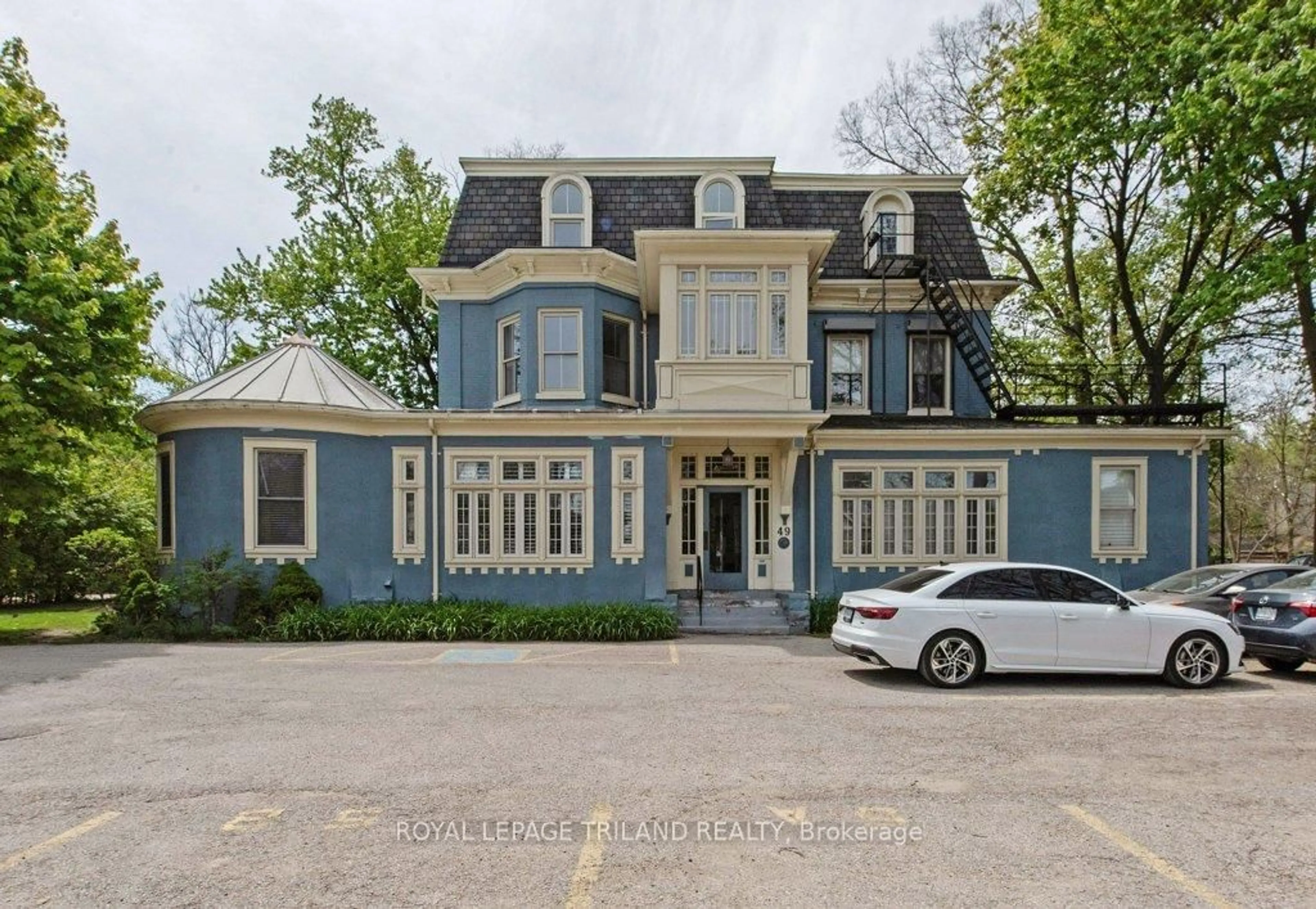 Unknown for 49 Ridout St #3, London South Ontario N6C 3W8